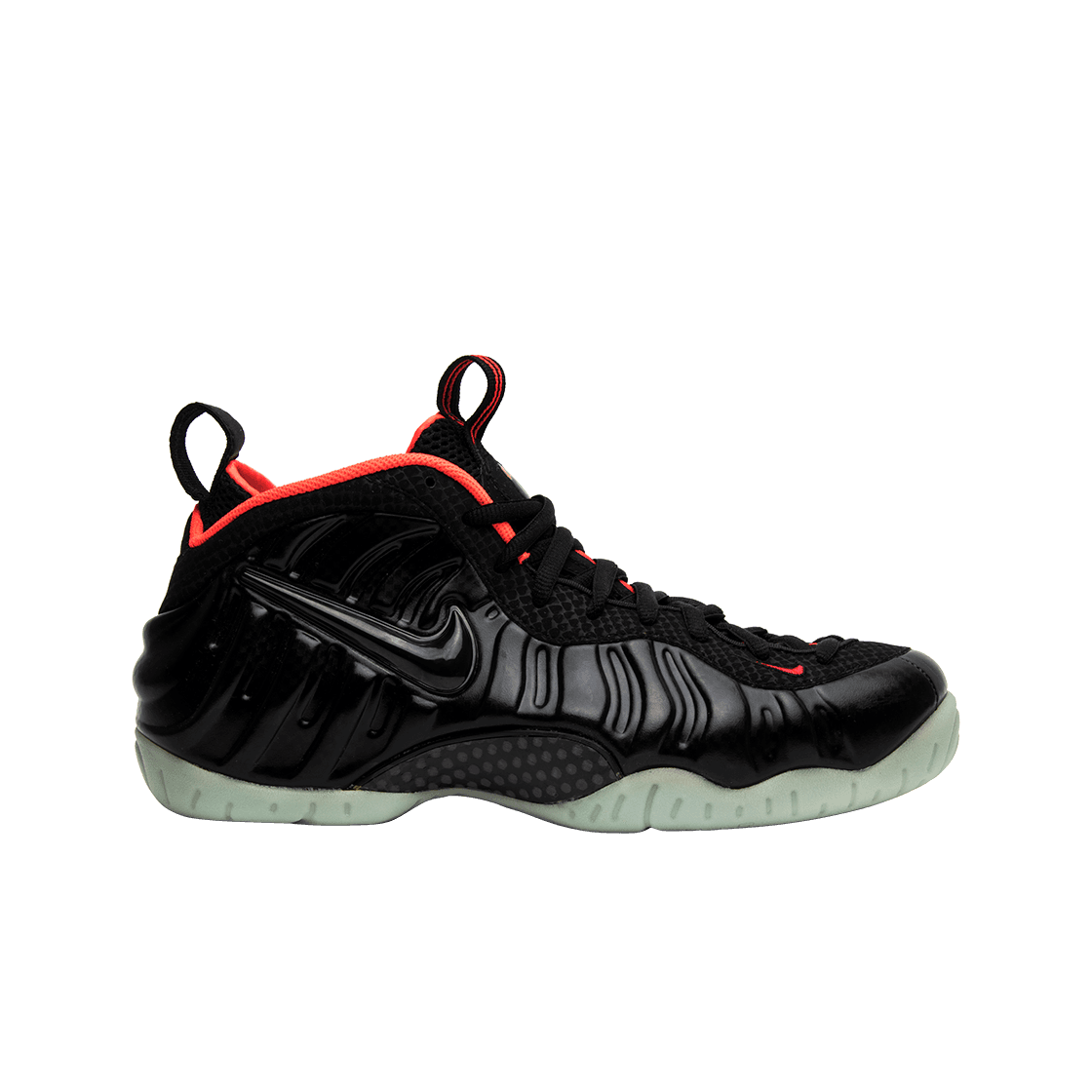 나이키 에어 폼포짓 프로 이지(Nike Air Foamposite Pro Yeezy)