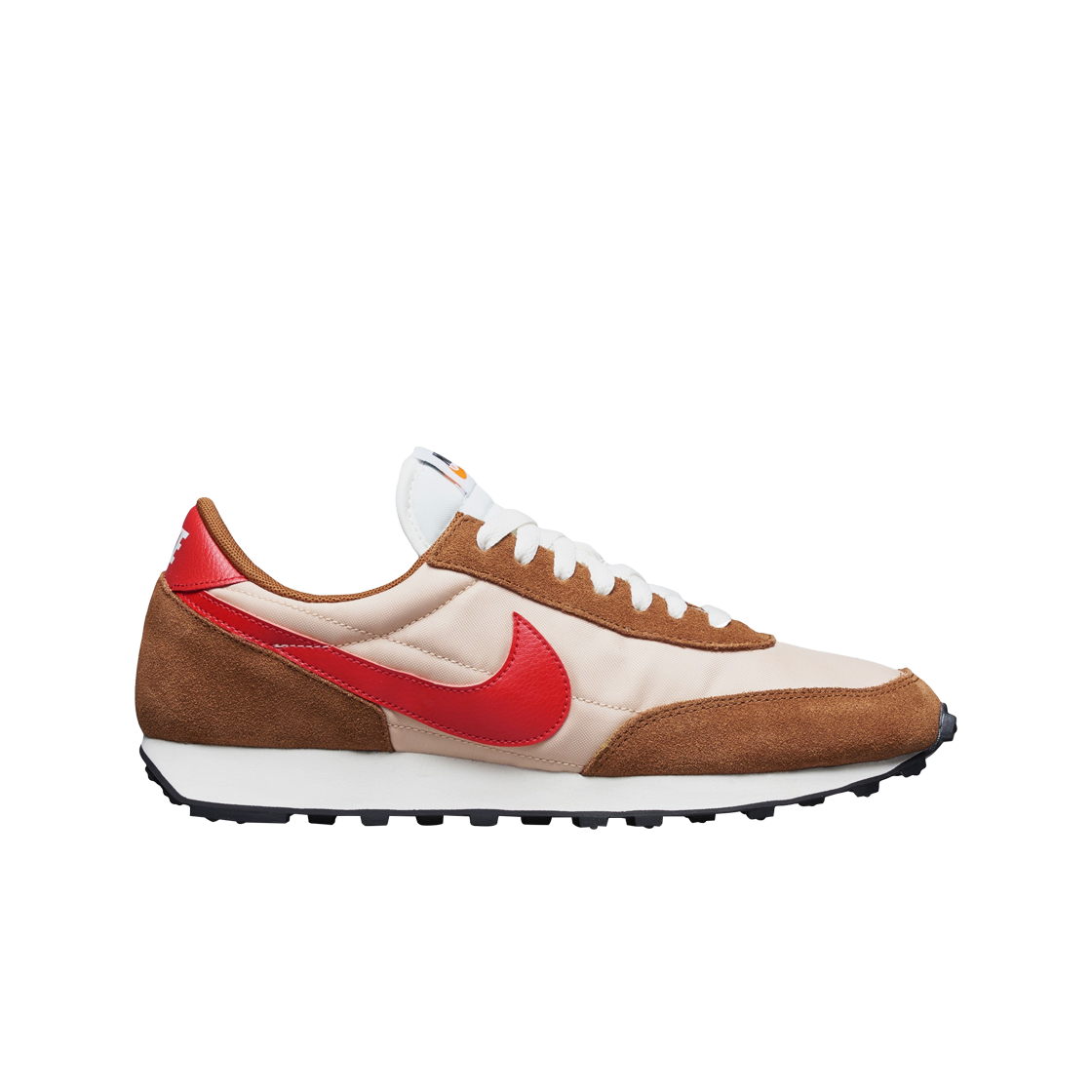 (W) 나이키 데이브레이크 쉬머 유니버시티 레드((W) Nike Daybreak Shimmer University Red)