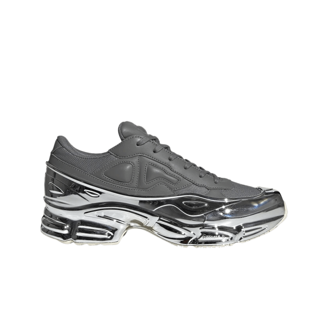 아디다스 x 라프 시몬스 오즈위고 애쉬 실버 메탈릭(Adidas x Raf Simons Ozweego Ash Silver Metallic)