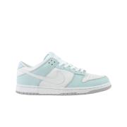 (W) Nike Dunk Low Glacier Blue