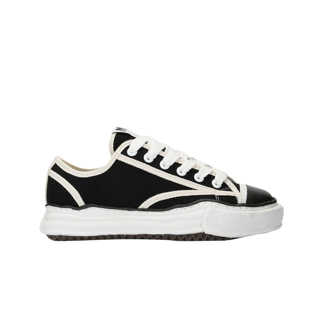 메종 미하라 야스히로 피터슨 OG 솔 트릭 디테일 로우 컷 스니커즈 블랙(Maison Mihara Yasuhiro Peterson OG Sole Trick Detail Low Cut Sneakers Black)