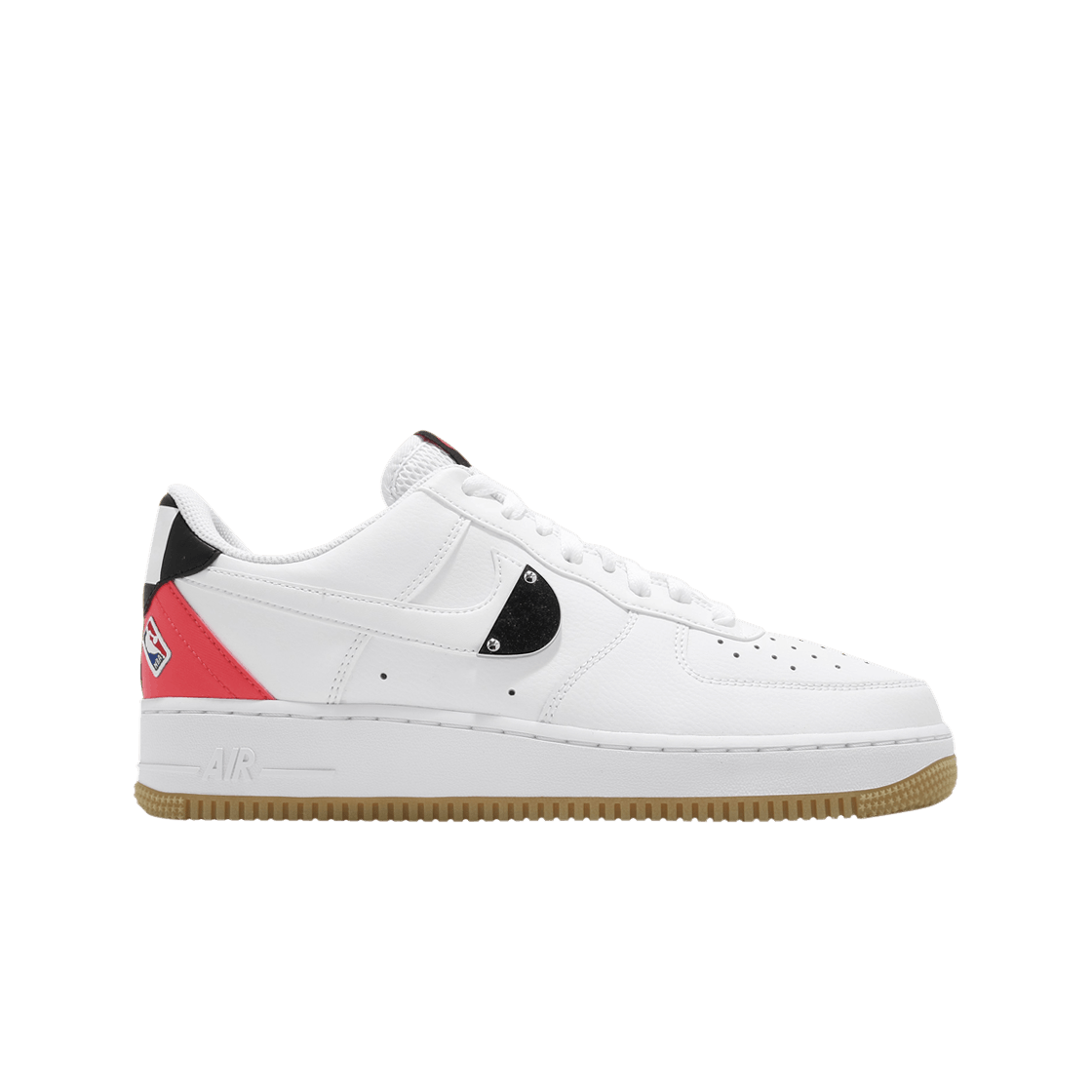 나이키 x NBA 에어포스 1 '07 LV8 화이트 브라이트 크림슨(Nike x NBA Air Force 1 '07 LV8 White Bright Crimson)