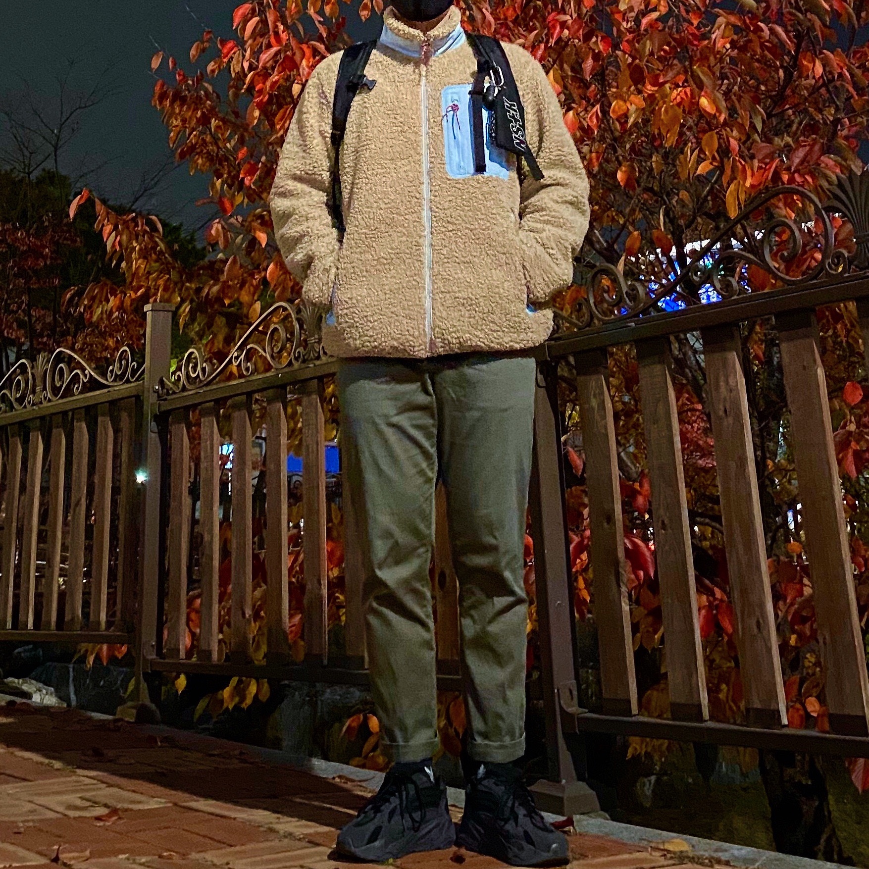 Adidas Yeezy Boost 700 V2 Vanta 2019, (Kids) Adidas Yeezy Boost 700 V2 Vanta 착용 스타일