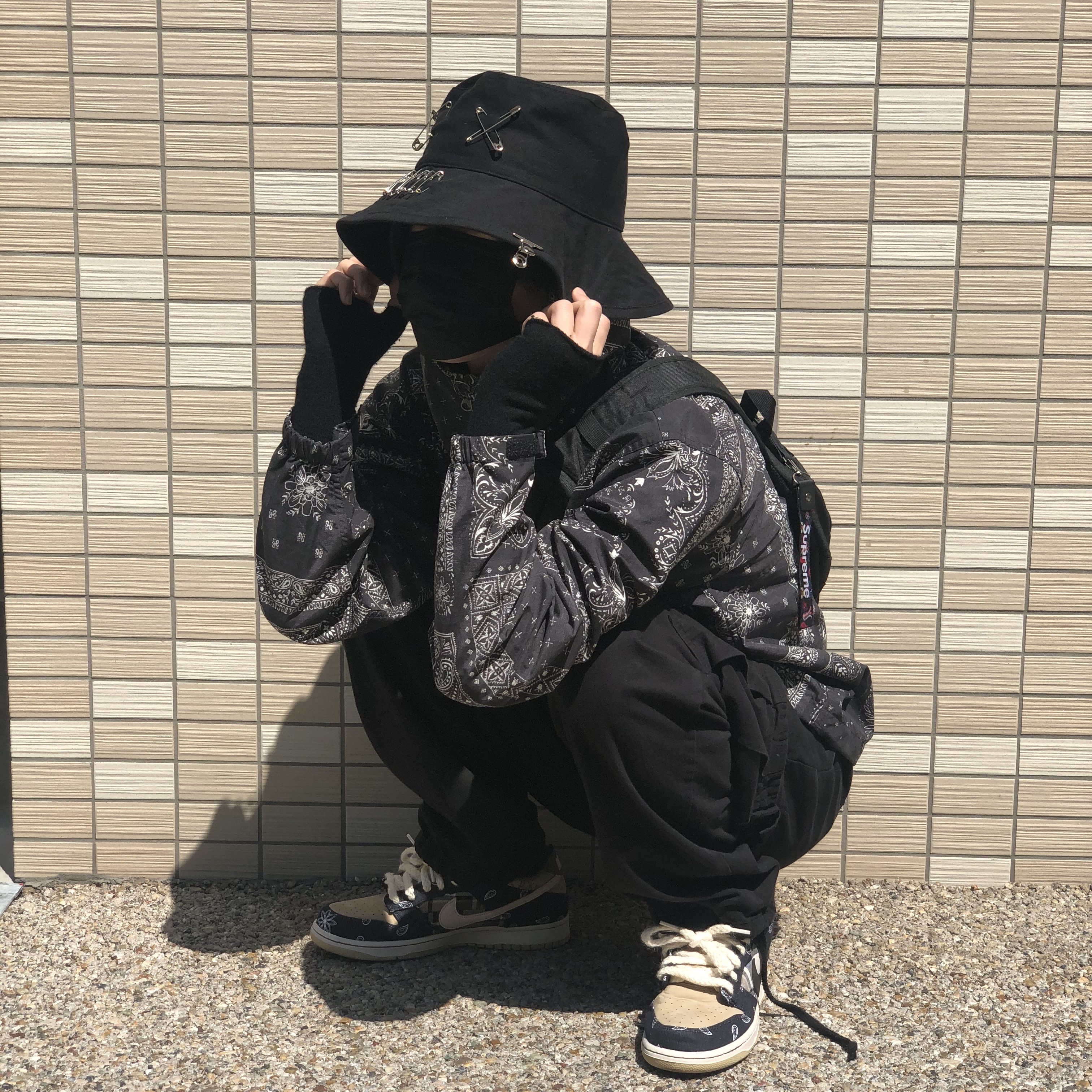 Nike x Travis Scott SB Dunk Low 착용 스타일 - 2