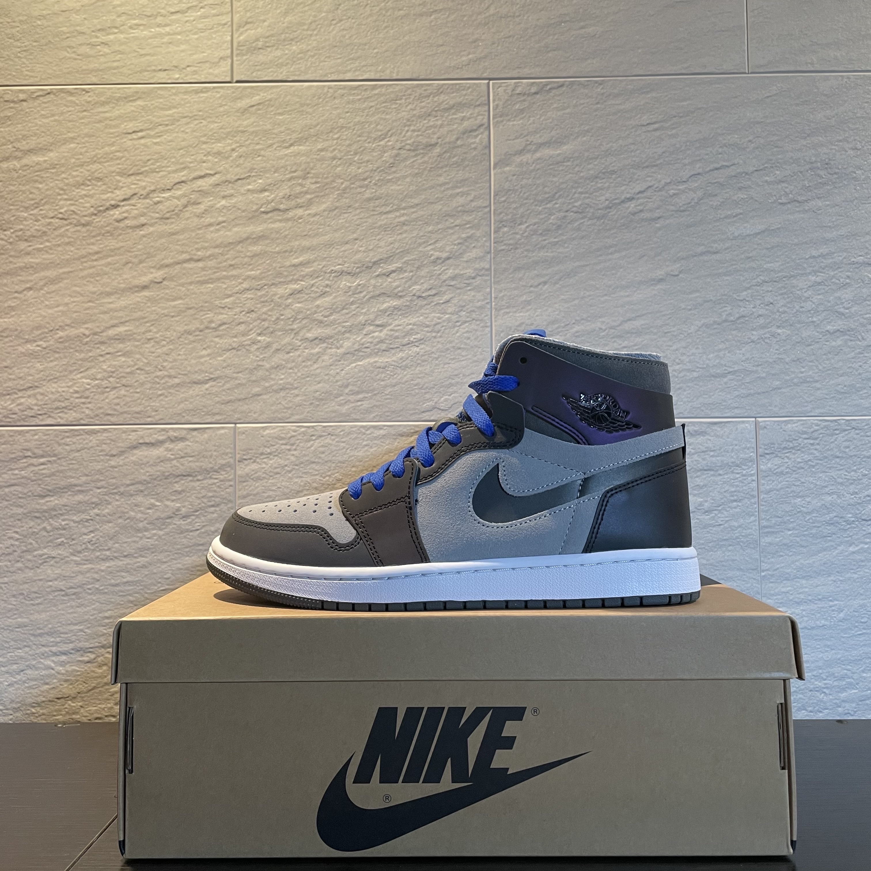 Jordan 1 x League of Legends Zoom Air CMFT Esports 착용 스타일 - 1