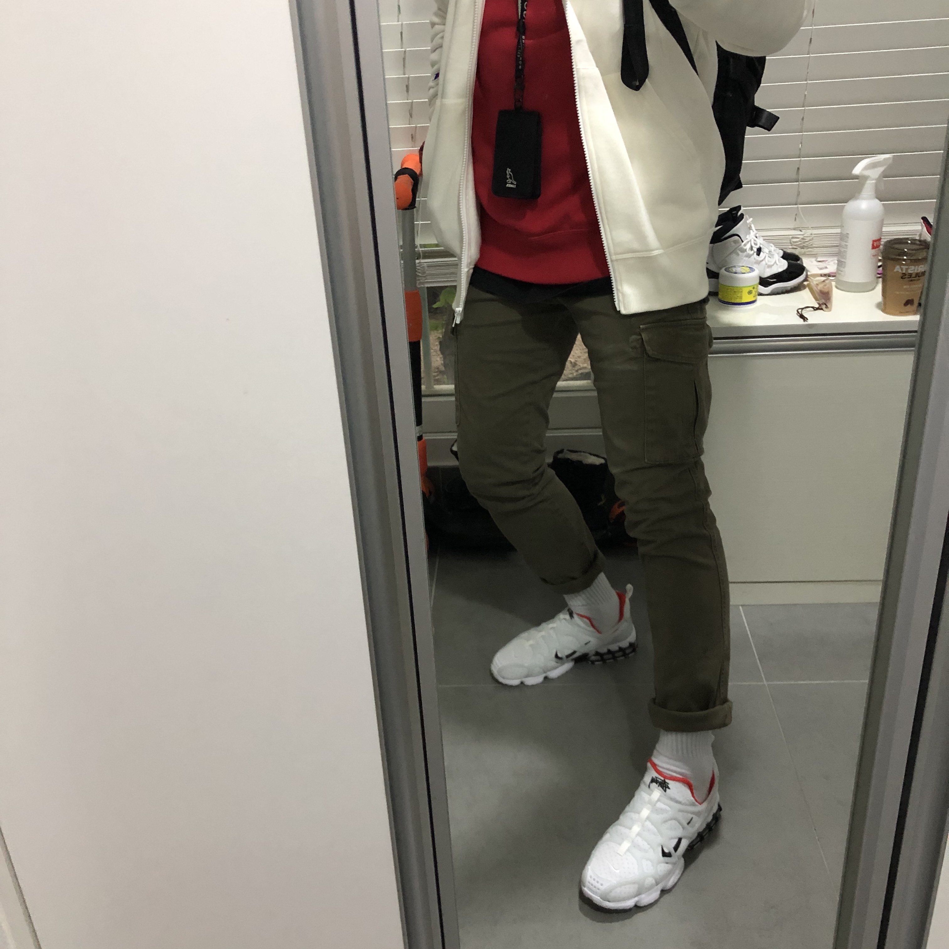 Nike x Stussy Air Zoom Spiridon Kukini White 착용 스타일 - 1