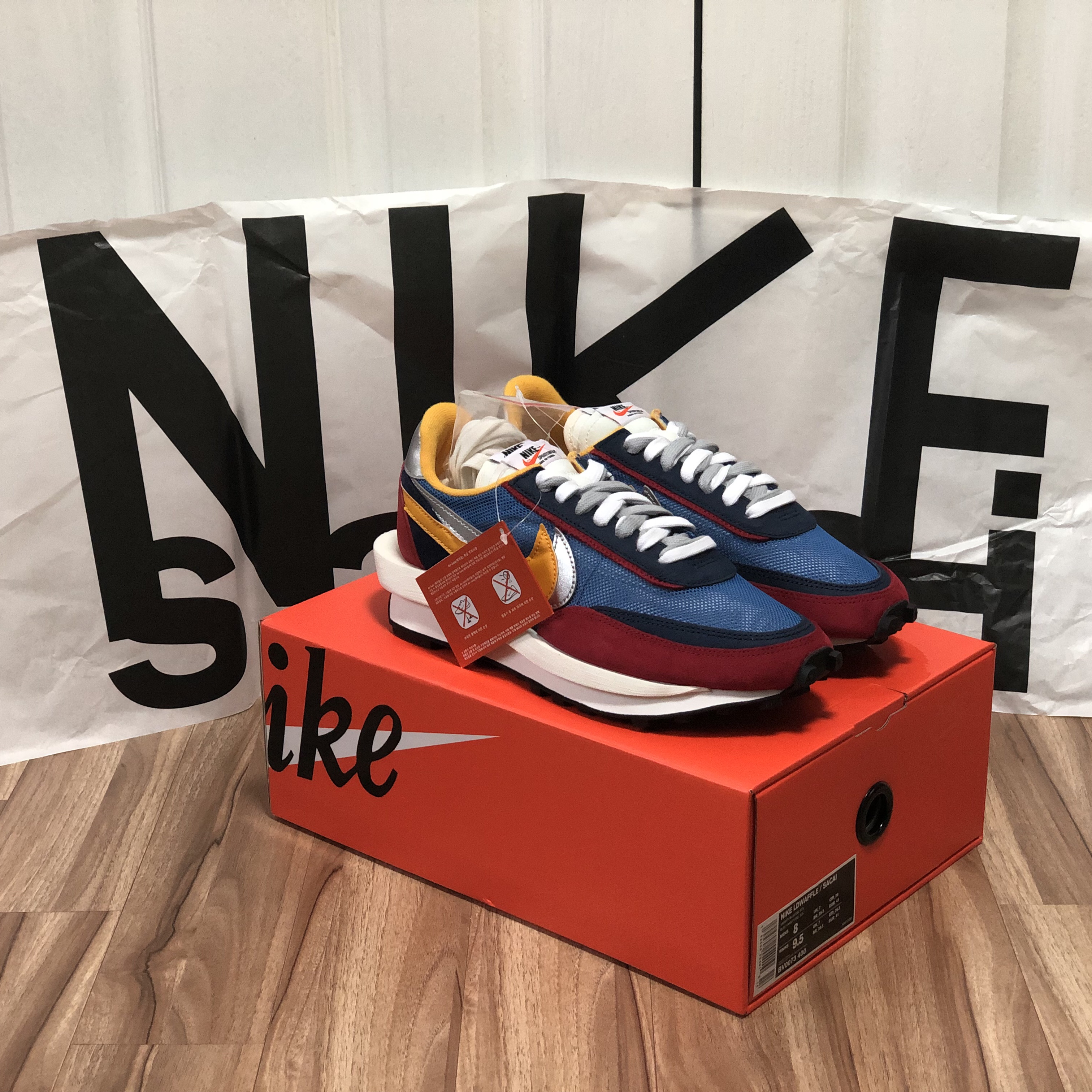 Nike x Sacai LDWaffle Blue Multi 착용 스타일 - 4