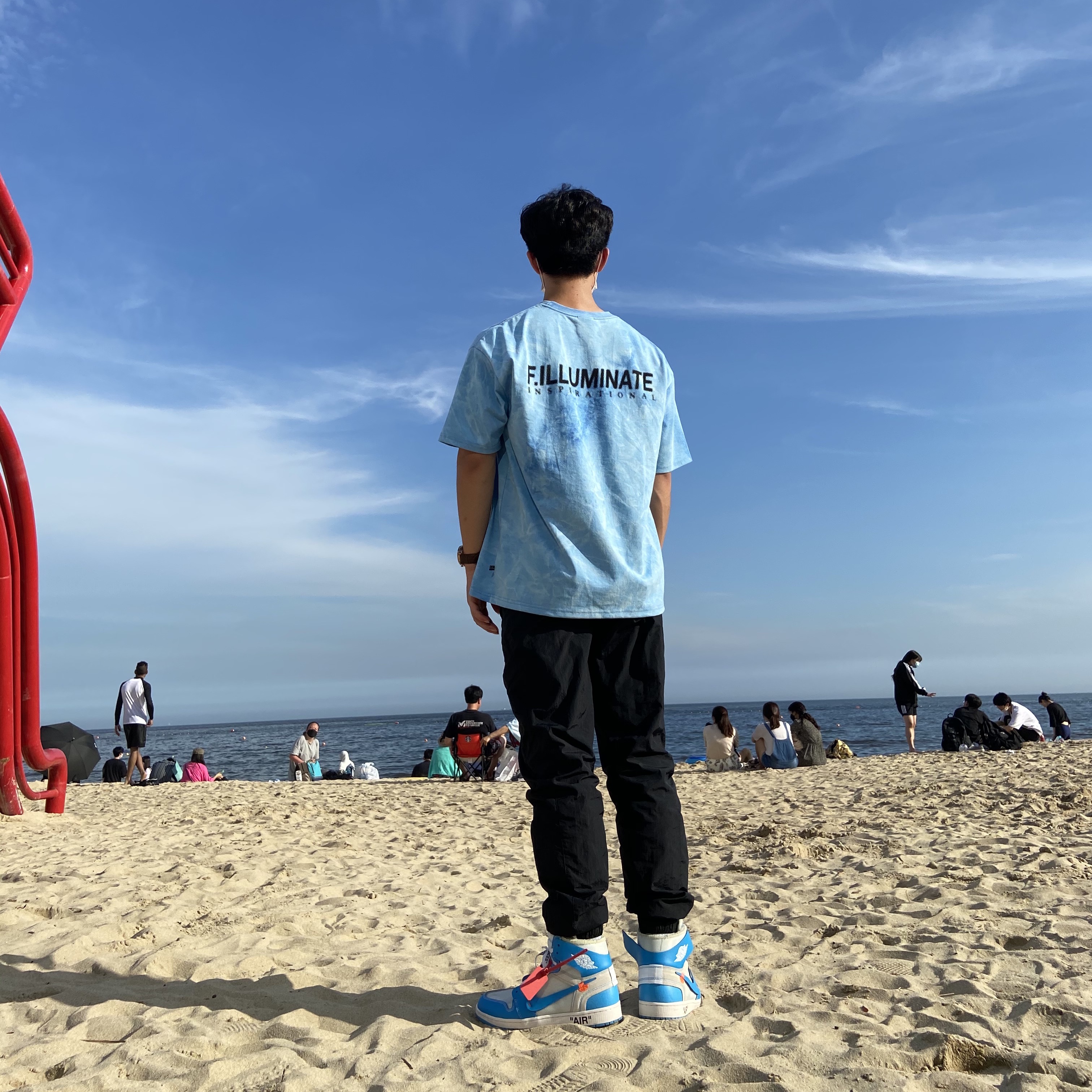 Jordan 1 x Off-White Retro High University Blue 착용 스타일