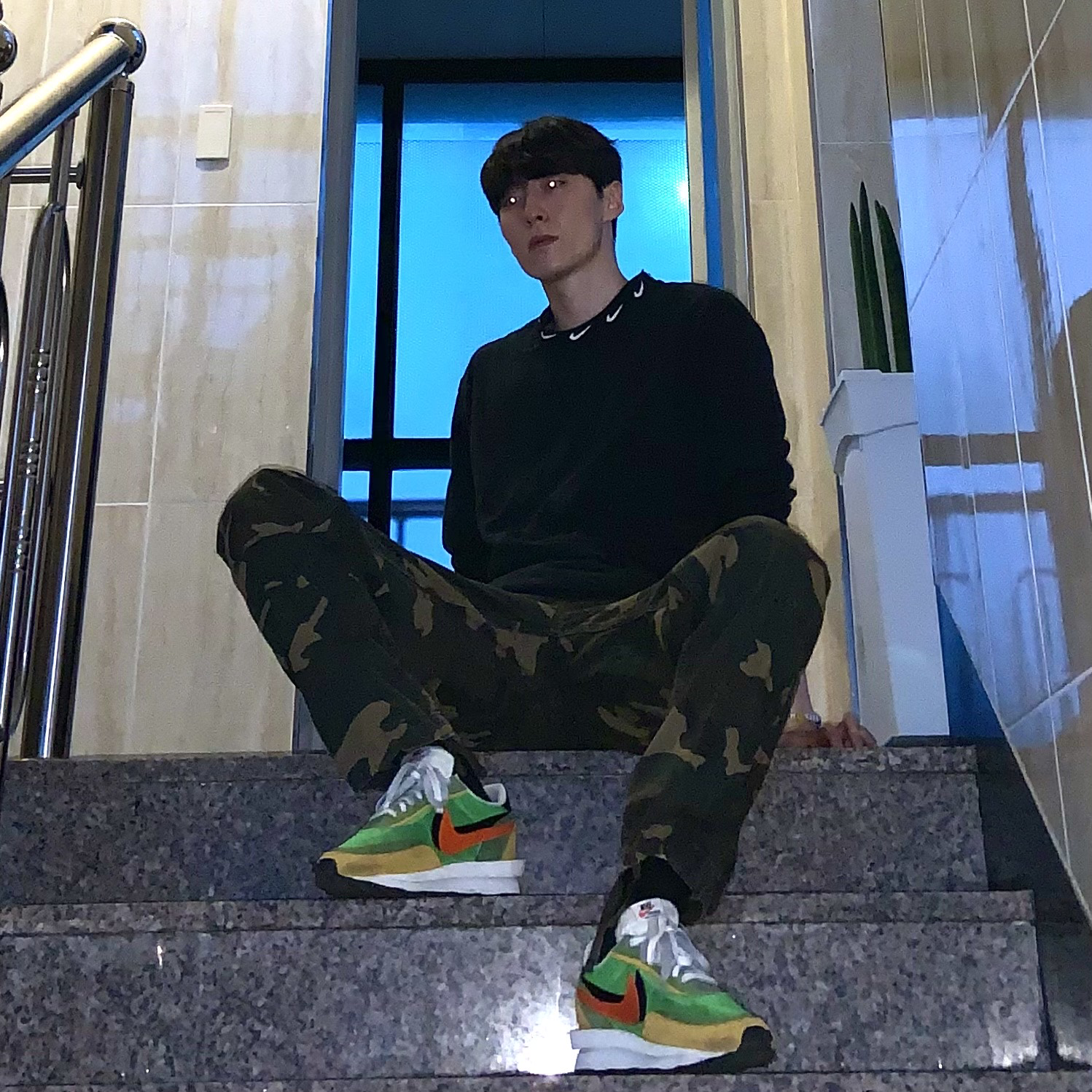 Nike x Sacai LDWaffle Green Multi 착용 스타일