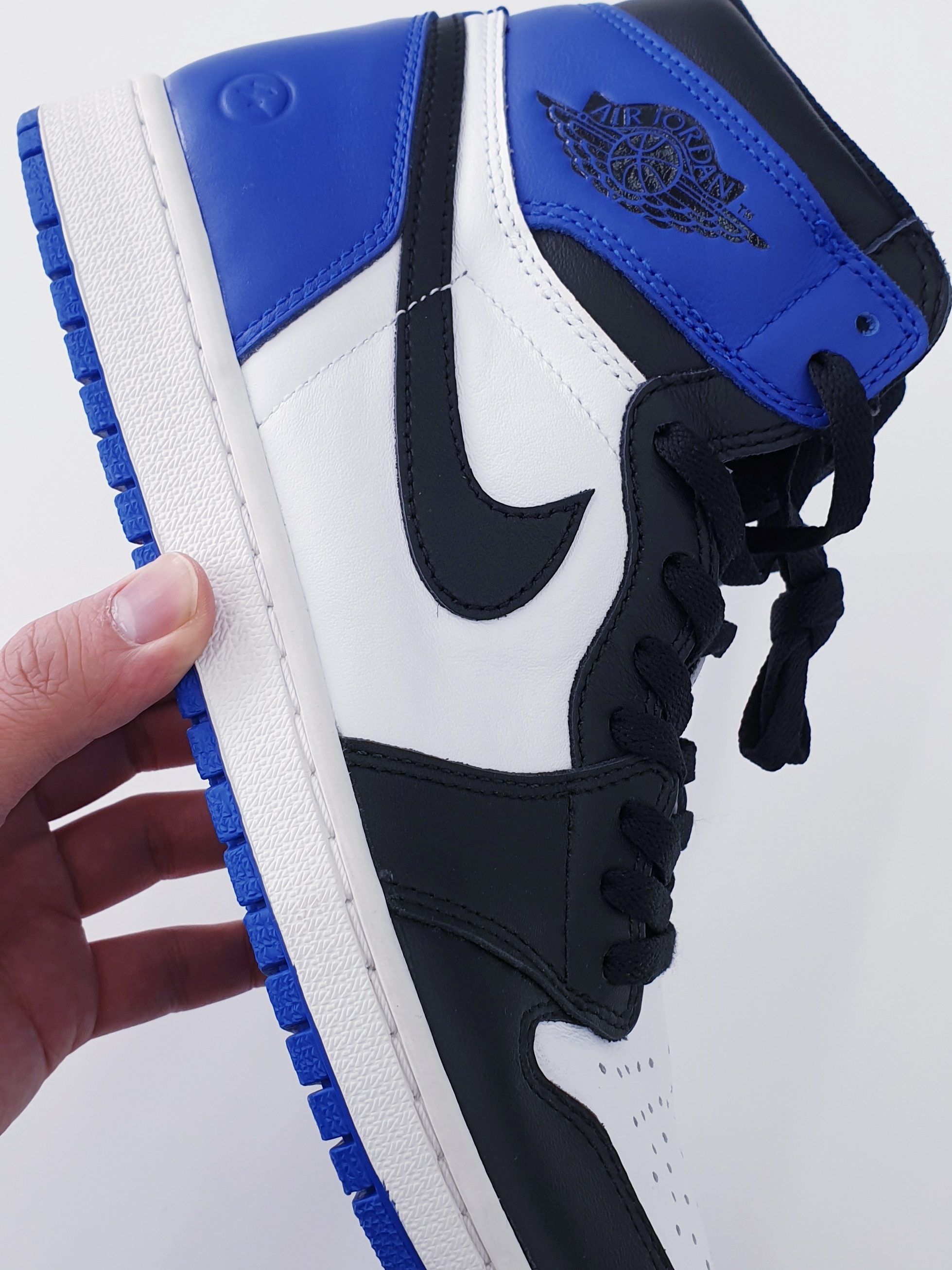 Jordan 1 x Fragment Retro High OG 착용 스타일