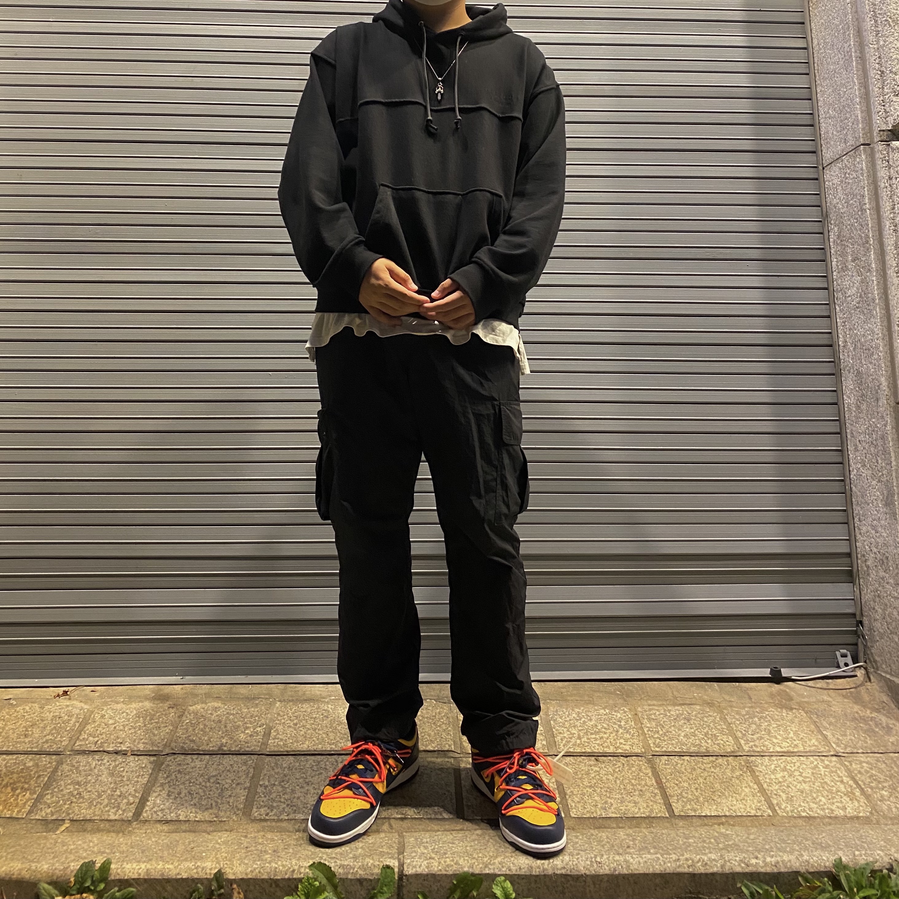 Nike x Off-White Dunk Low University Gold Midnight Navy 착용 스타일