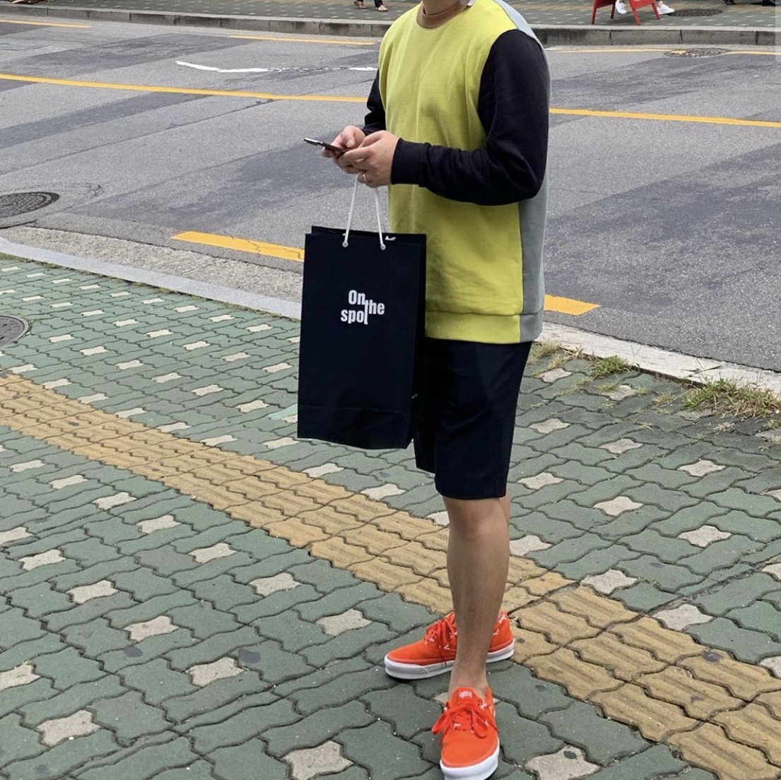 Vans Vault x WTAPS OG Era LX Orange 착용 스타일