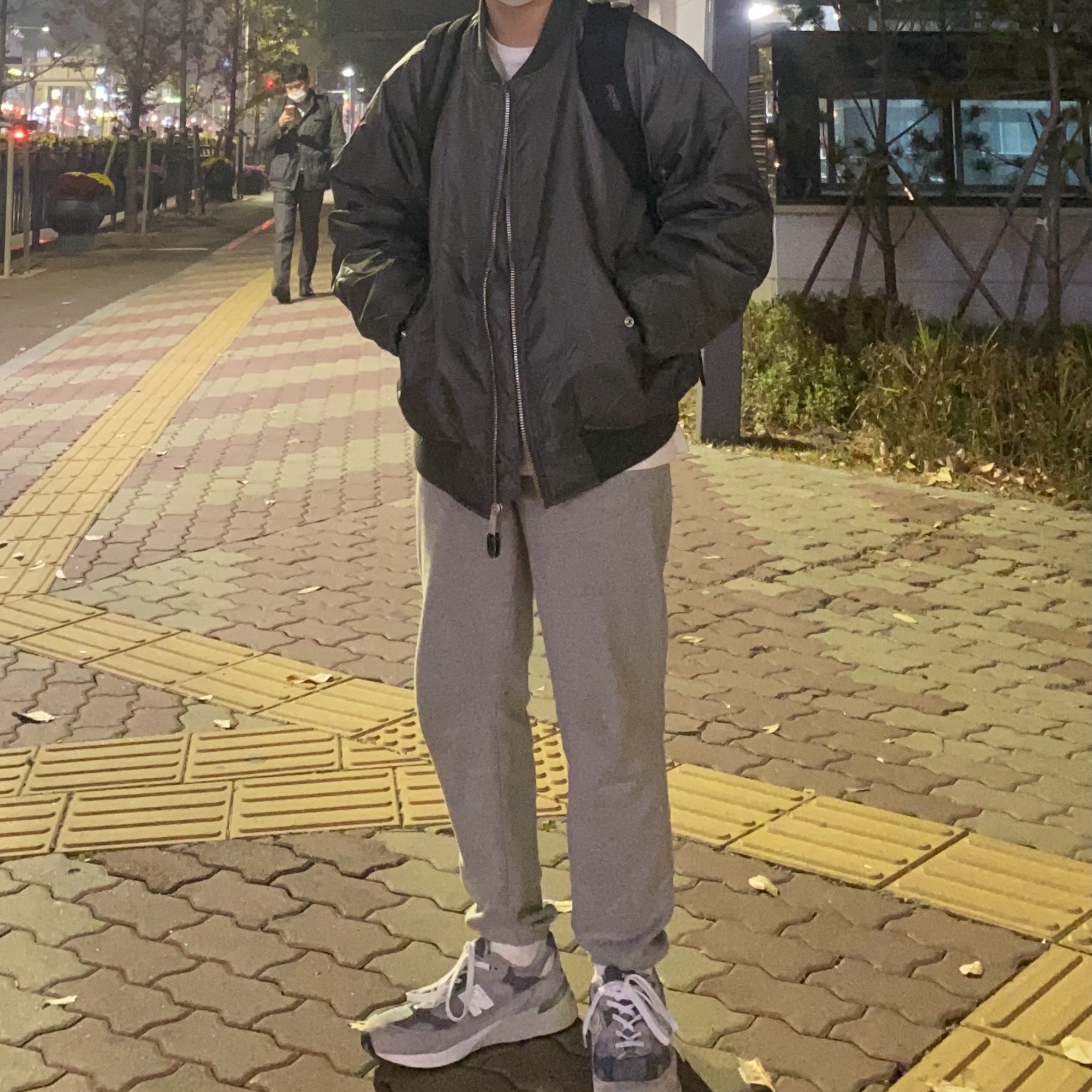 New Balance 992 Made in USA Grey - D Standard 착용 스타일 - 2