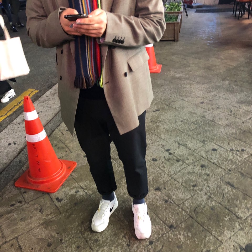 Nike x Fear of God Air Skylon 2 White 착용 스타일