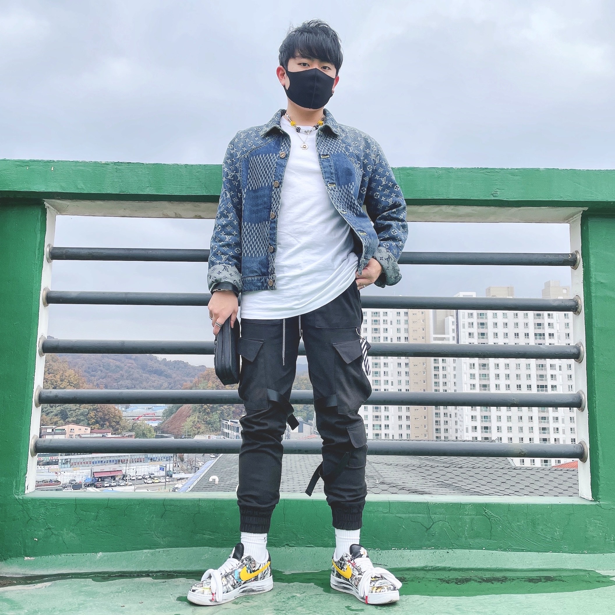 Nike x Peaceminusone Air Force 1 Low Para-Noise 착용 스타일 - 2