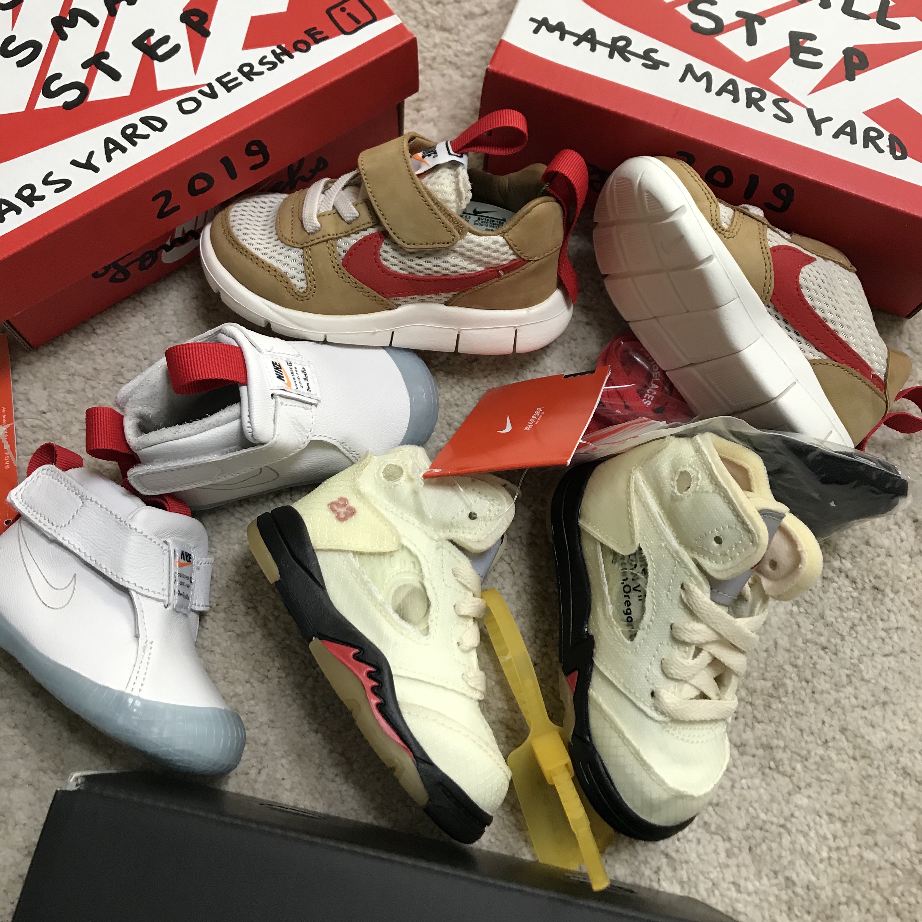 (TD) Nike x Tom Sachs Mars Yard, (CB) Nike x Tom Sachs Mars Yard Overshoe 착용 스타일 - 1