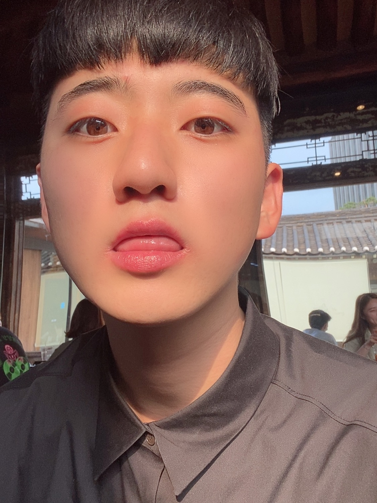 KREAM 프로필 이미지