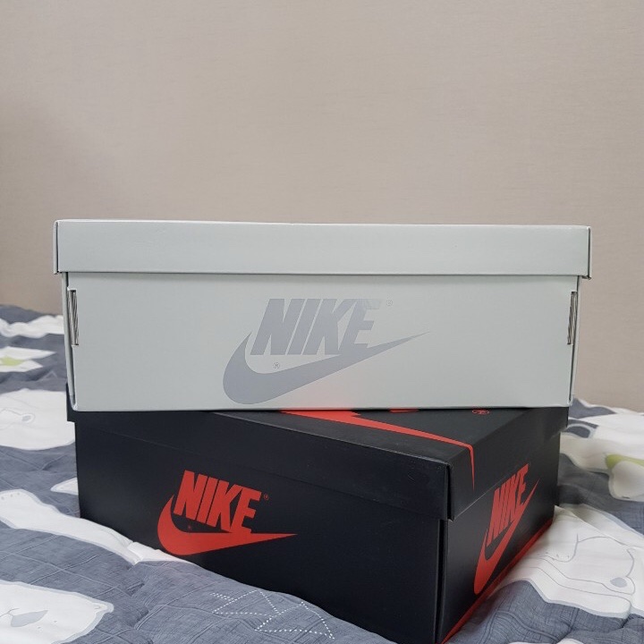 Jordan 1 Retro High OG CO.JP Midnight Navy, (GS) Jordan 1 Retro High OG CO.JP Midnight Navy 착용 스타일 - 2