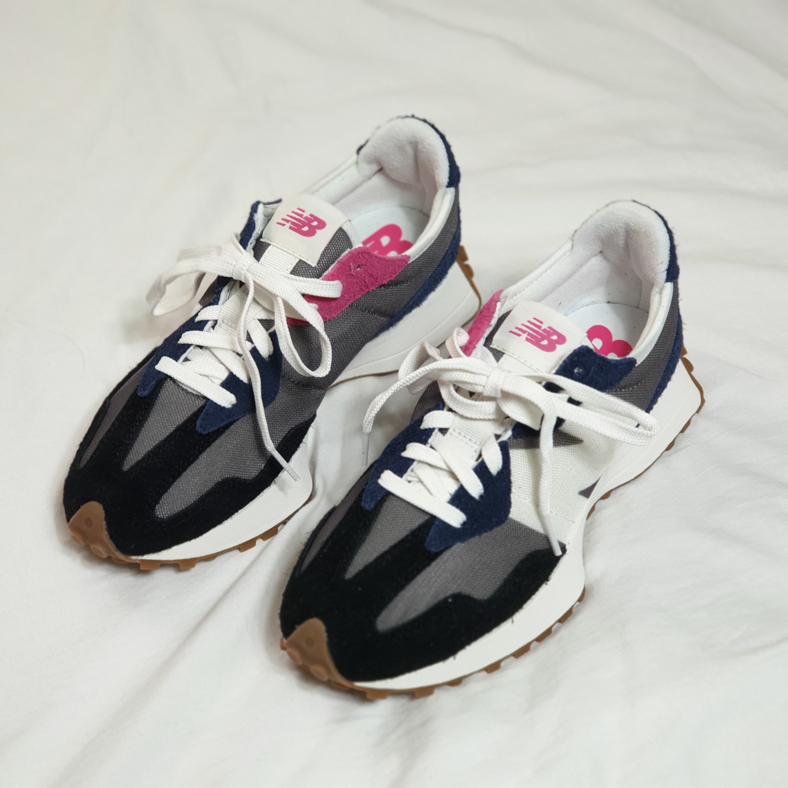 New Balance 327 Castlerock 착용 스타일 - 1