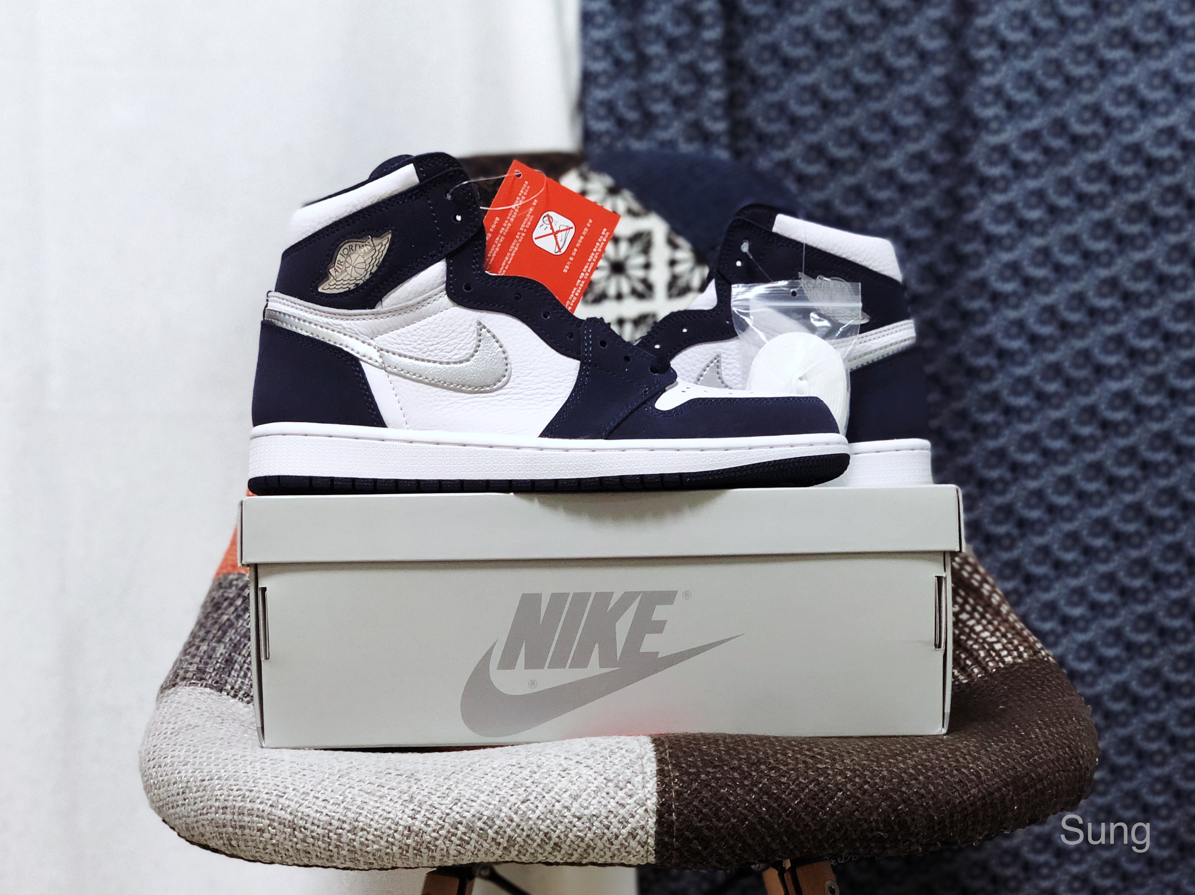 Jordan 1 Retro High OG CO.JP Midnight Navy 착용 스타일 - 2