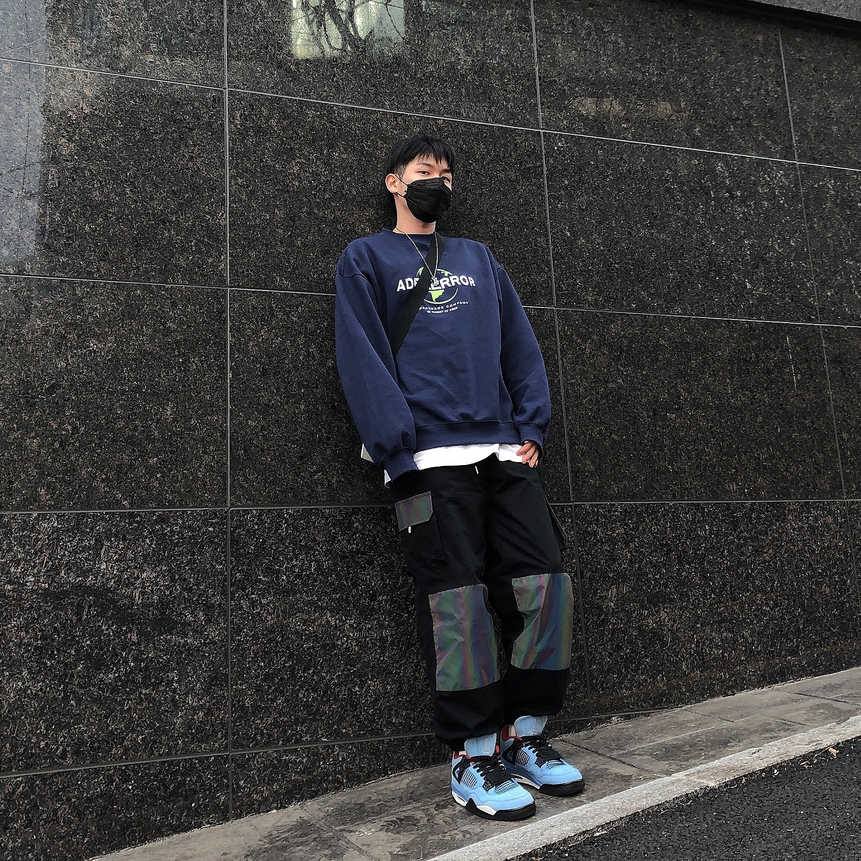Jordan 4 x Travis Scott Retro Cactus Jack 착용 스타일