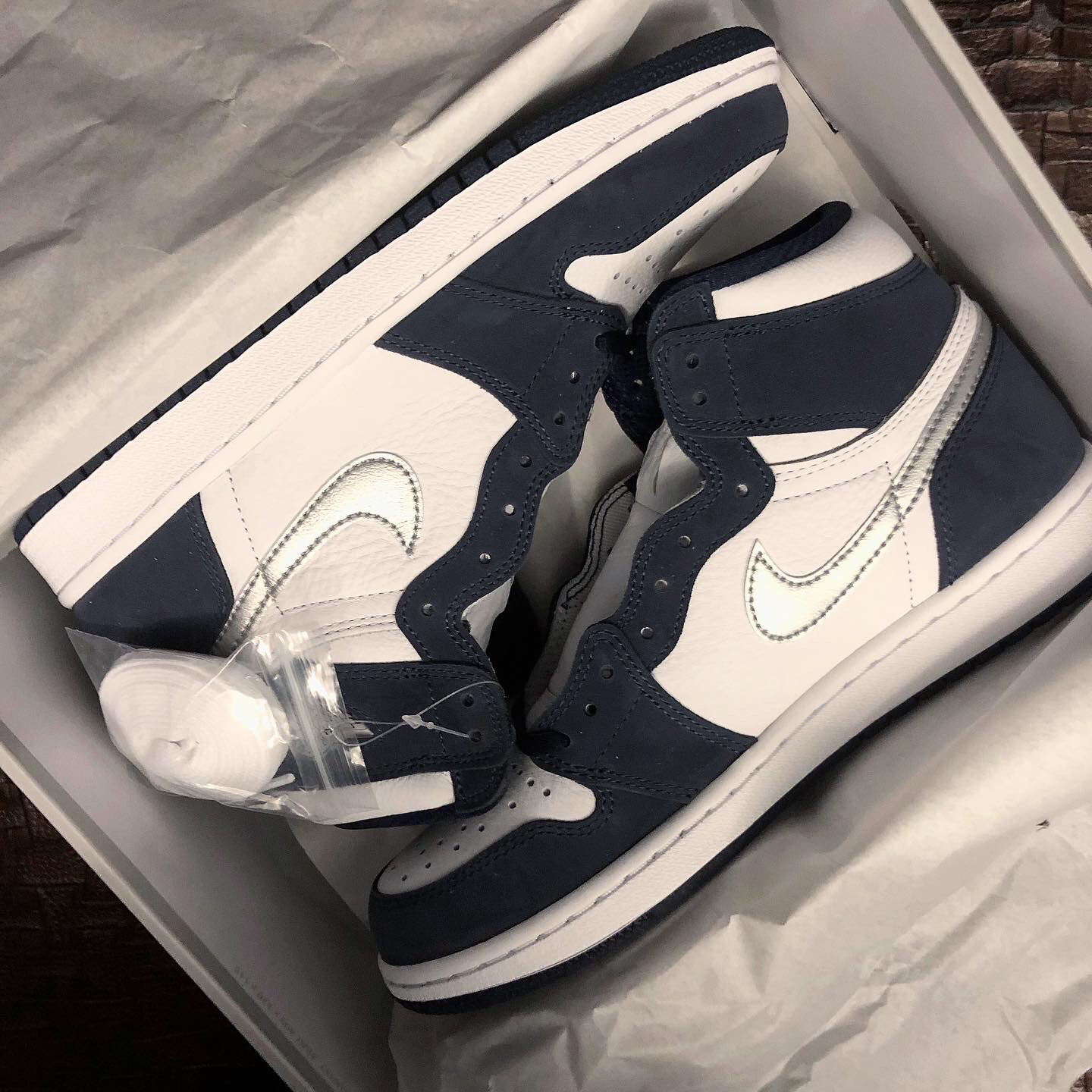 Jordan 1 Retro High OG CO.JP Midnight Navy, (GS) Jordan 1 Retro High OG CO.JP Midnight Navy 착용 스타일