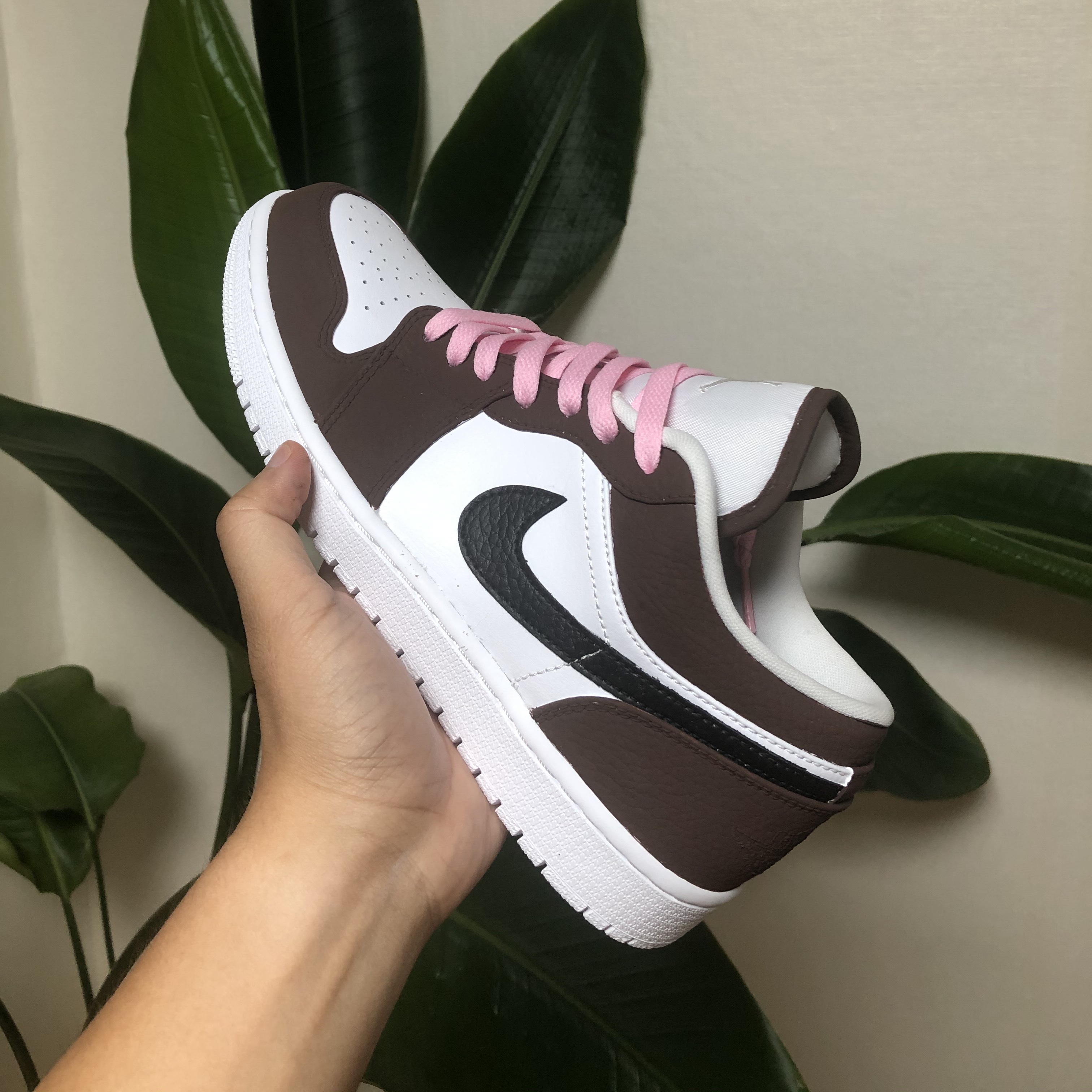 Jordan 1 Low Triple White Tumbled Leather 2020 착용 스타일