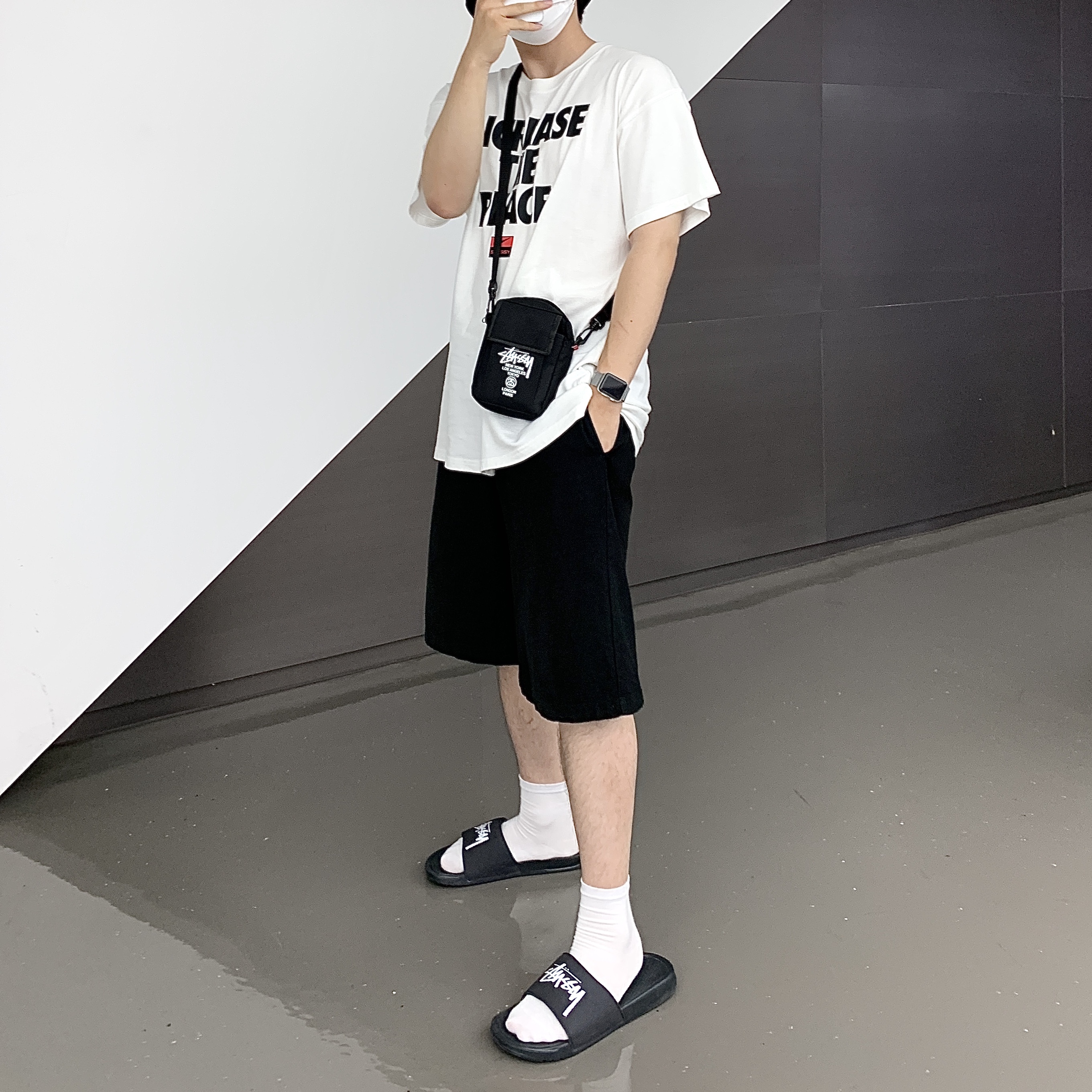 Nike x Stussy Benassi Slide Off Noir 착용 스타일 - 1