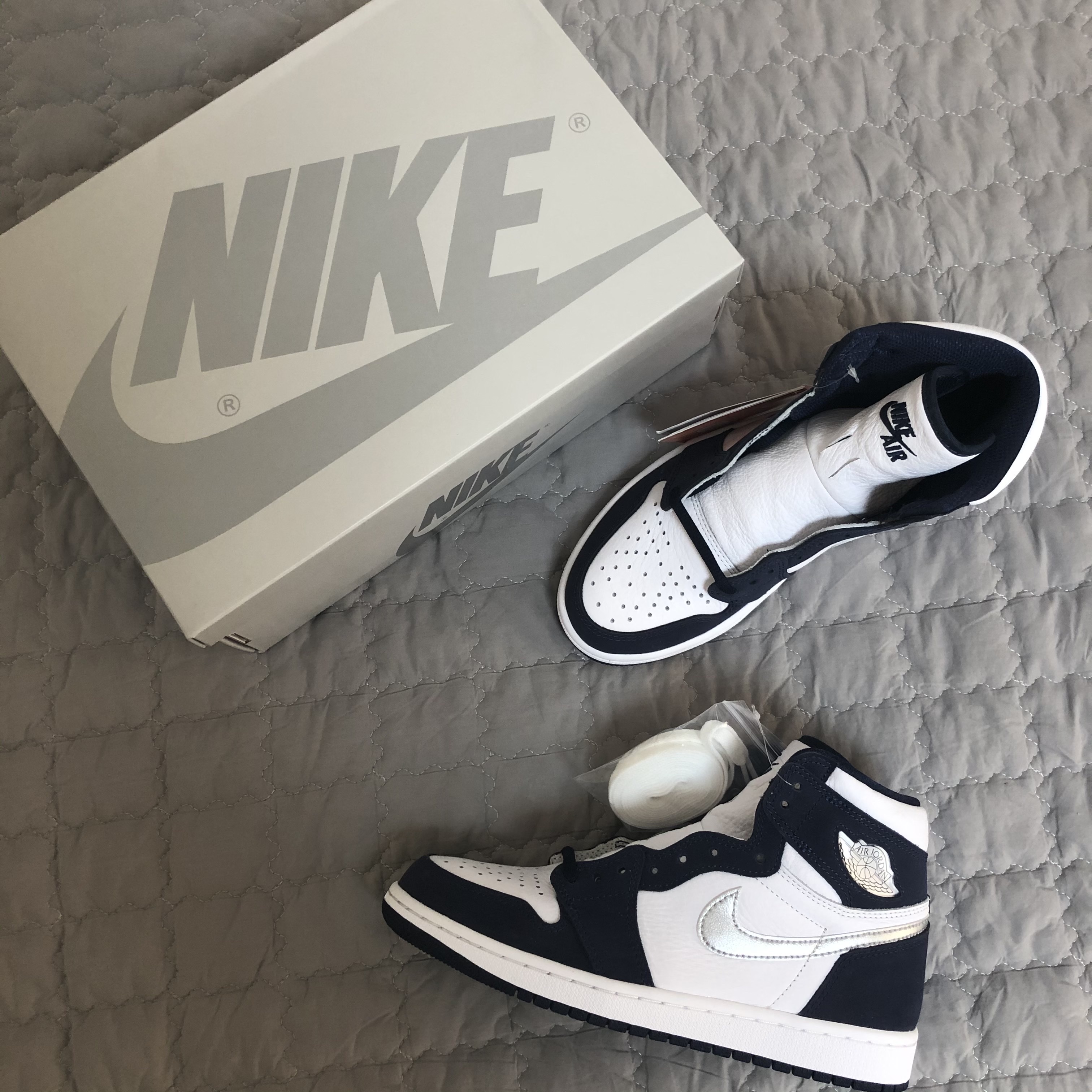 Jordan 1 Retro High OG CO.JP Midnight Navy, (GS) Jordan 1 Retro High OG CO.JP Midnight Navy 착용 스타일 - 3
