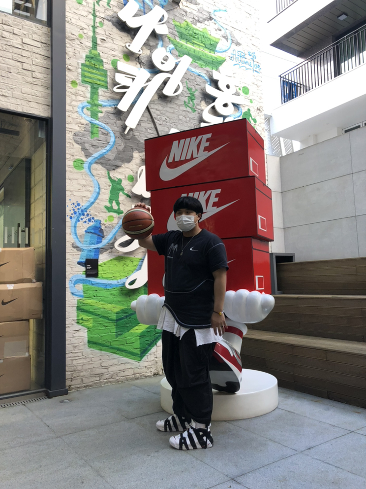 KREAM 프로필 이미지