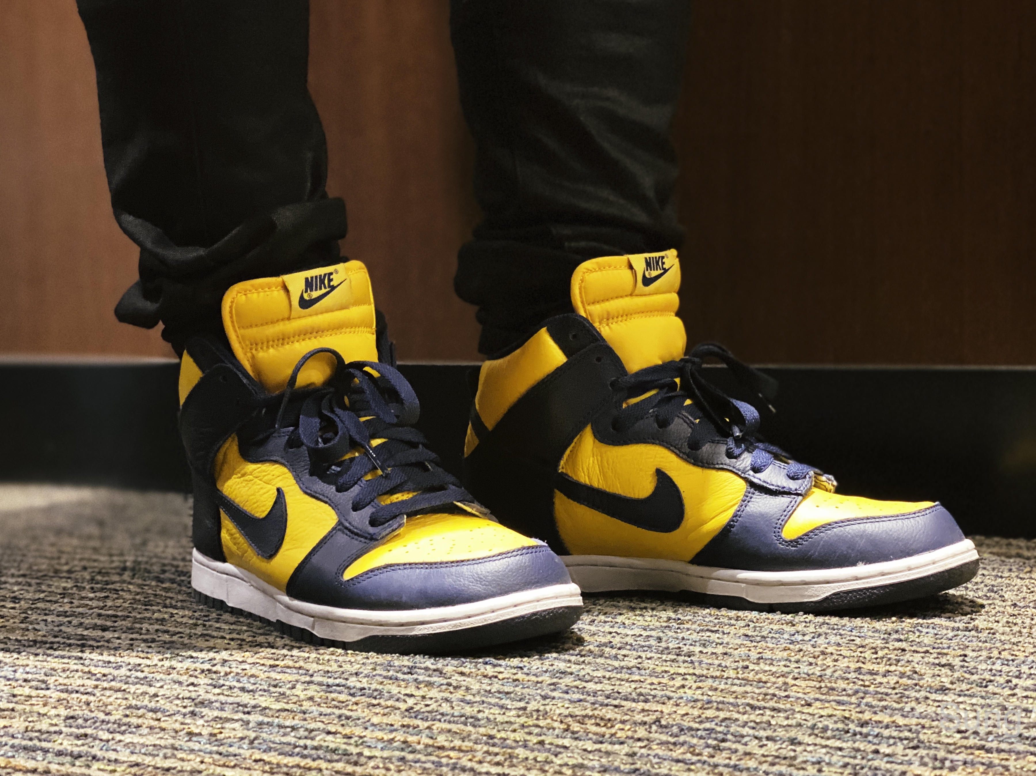 Nike Dunk High Michigan 착용 스타일