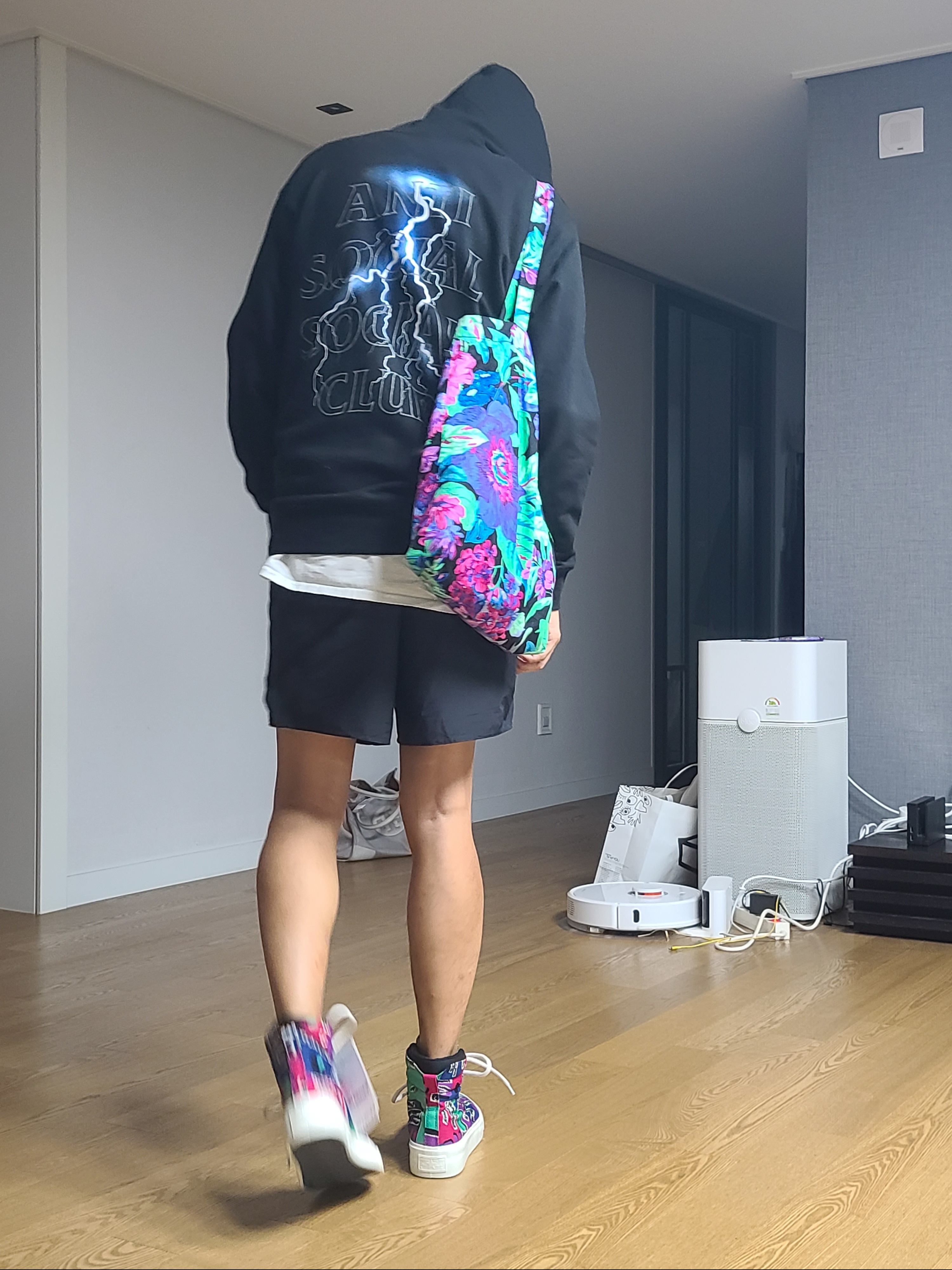 Converse x Fear of God Essentials Skid Grip Hi 착용 스타일
