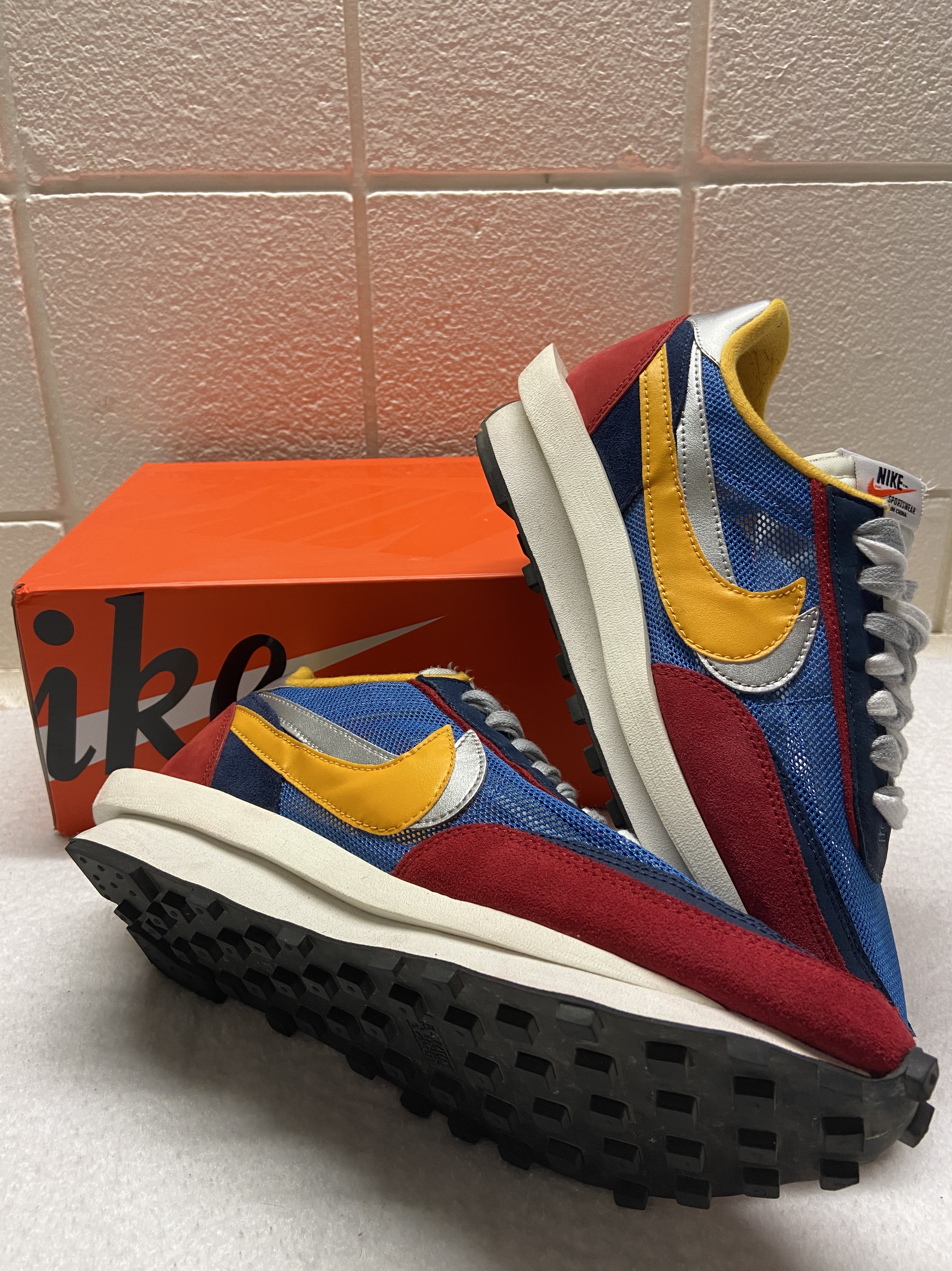 Nike x Sacai LDWaffle Blue Multi 착용 스타일