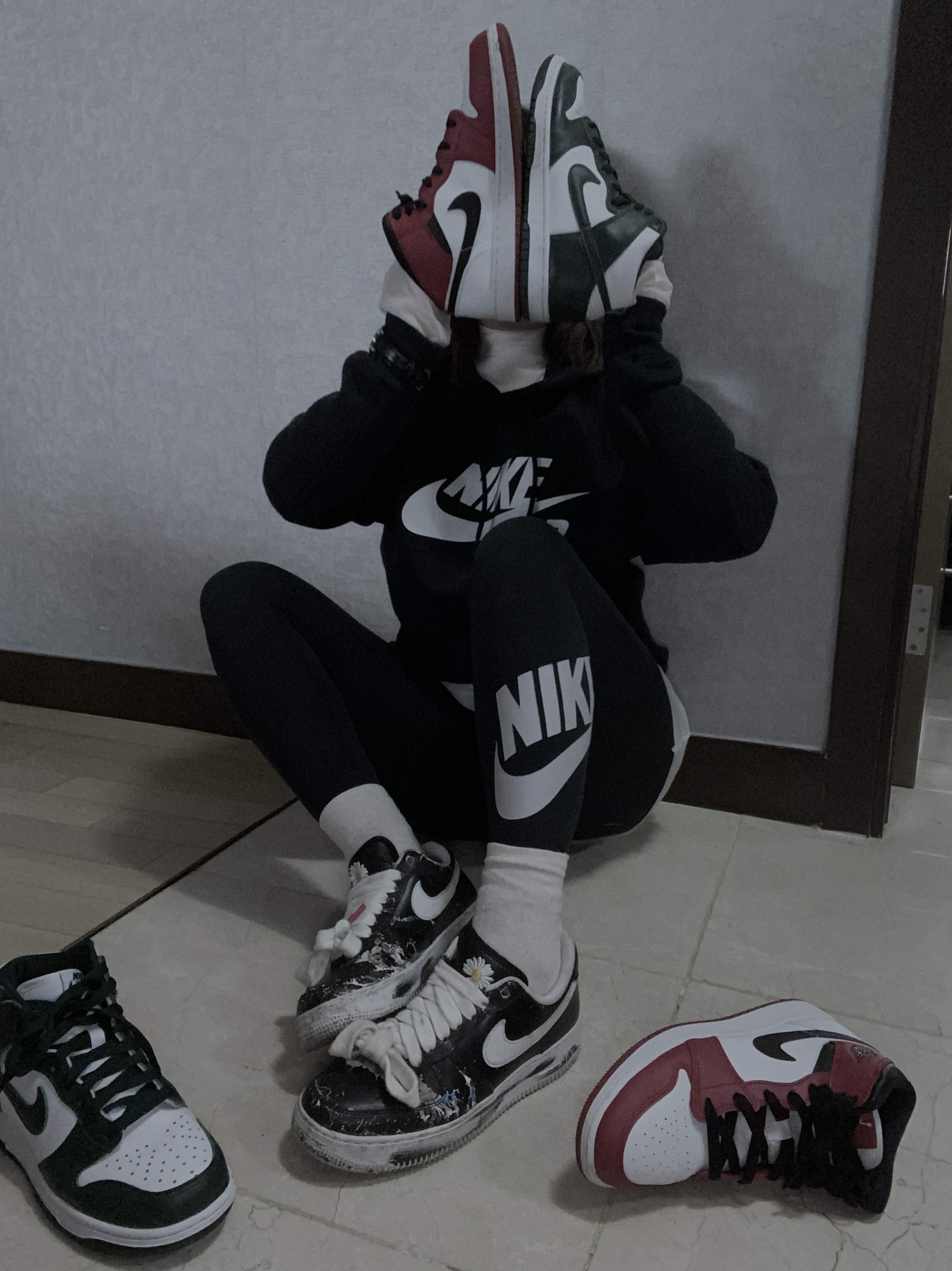 Nike x Peaceminusone Air Force 1 Low Para-Noise, Nike Dunk High SP Spartan Green 착용 스타일 - 1
