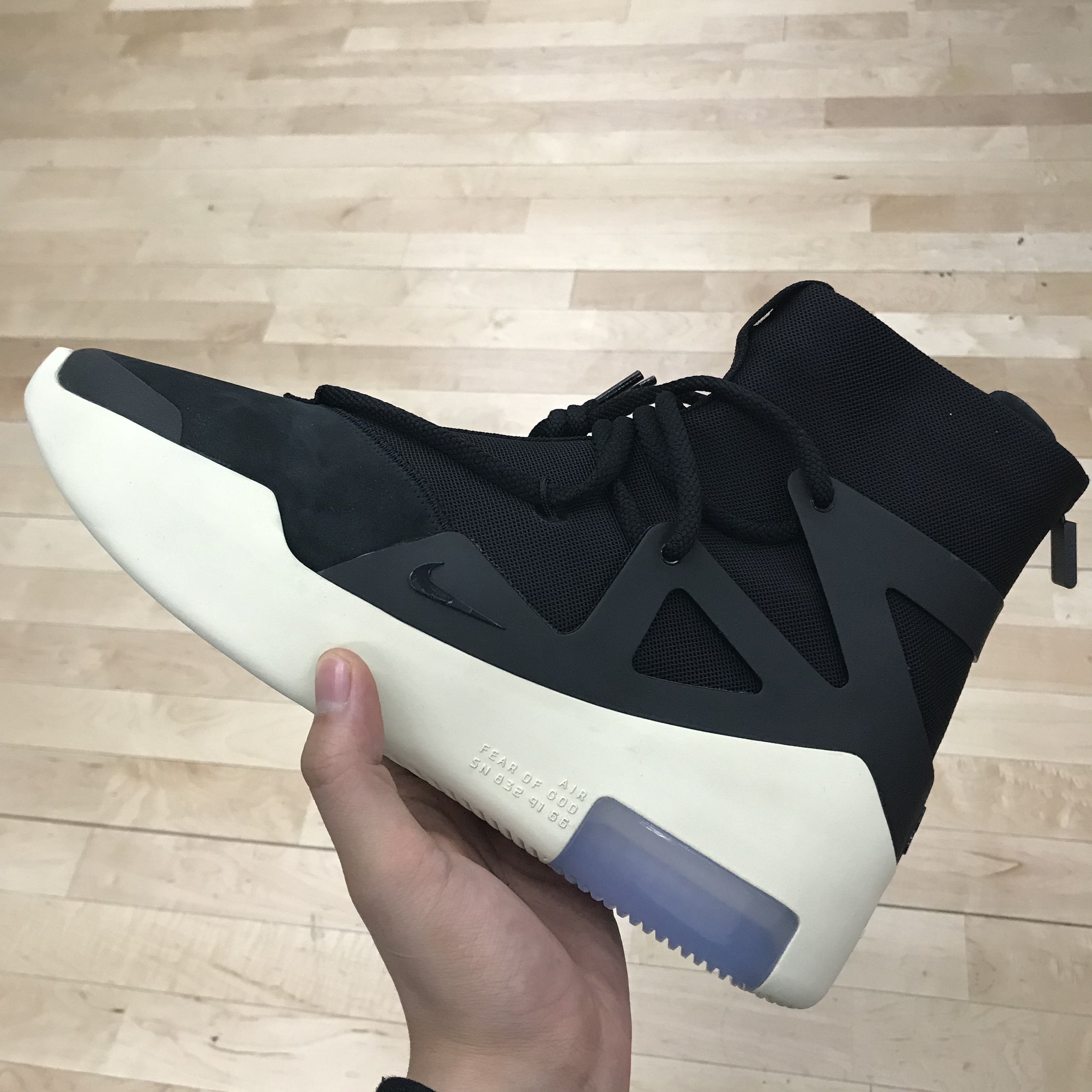 NIke x Fear of God Air Fear of God 1 Black 착용 스타일