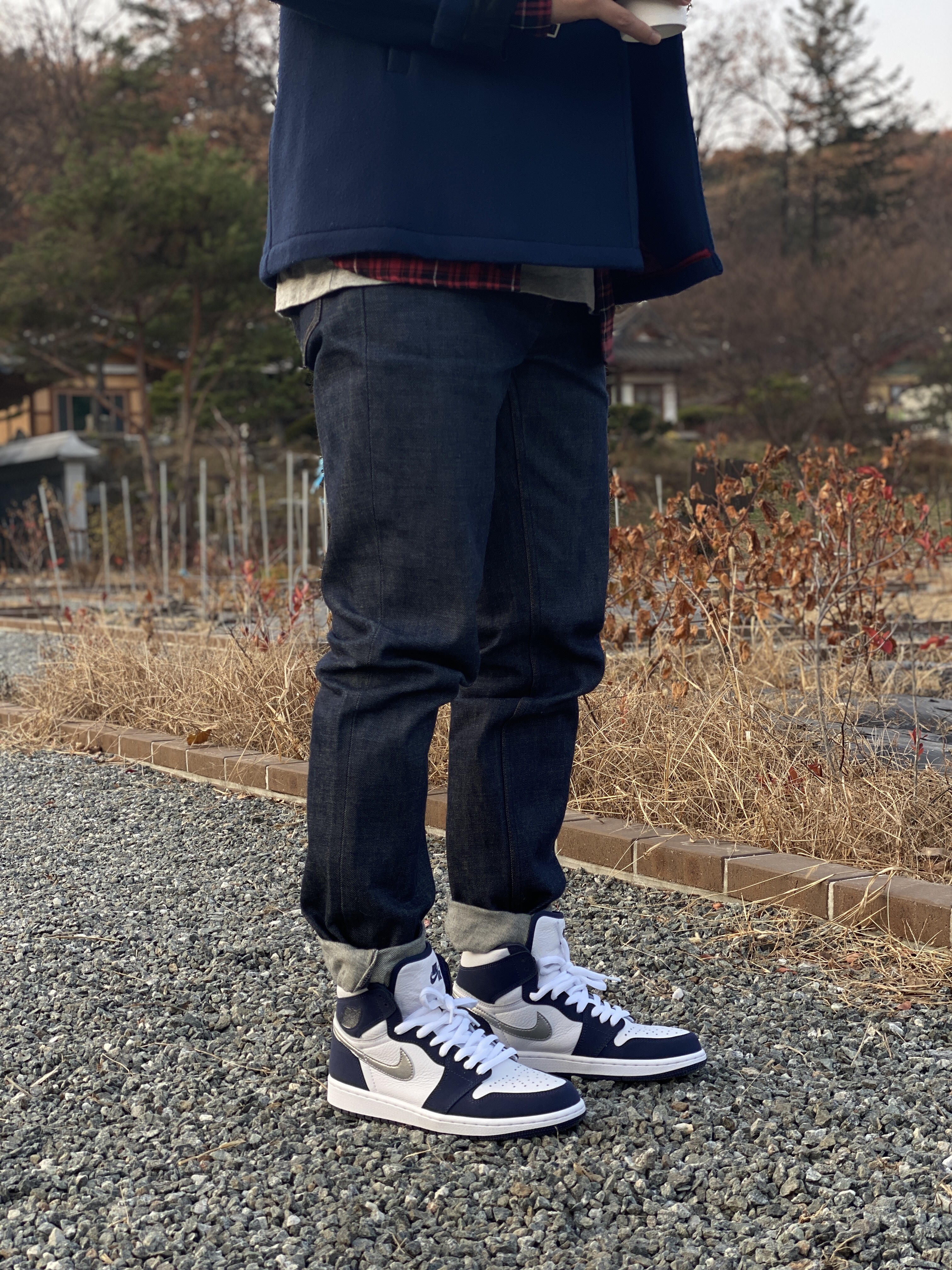 Jordan 1 Retro High OG CO.JP Midnight Navy 착용 스타일 - 2