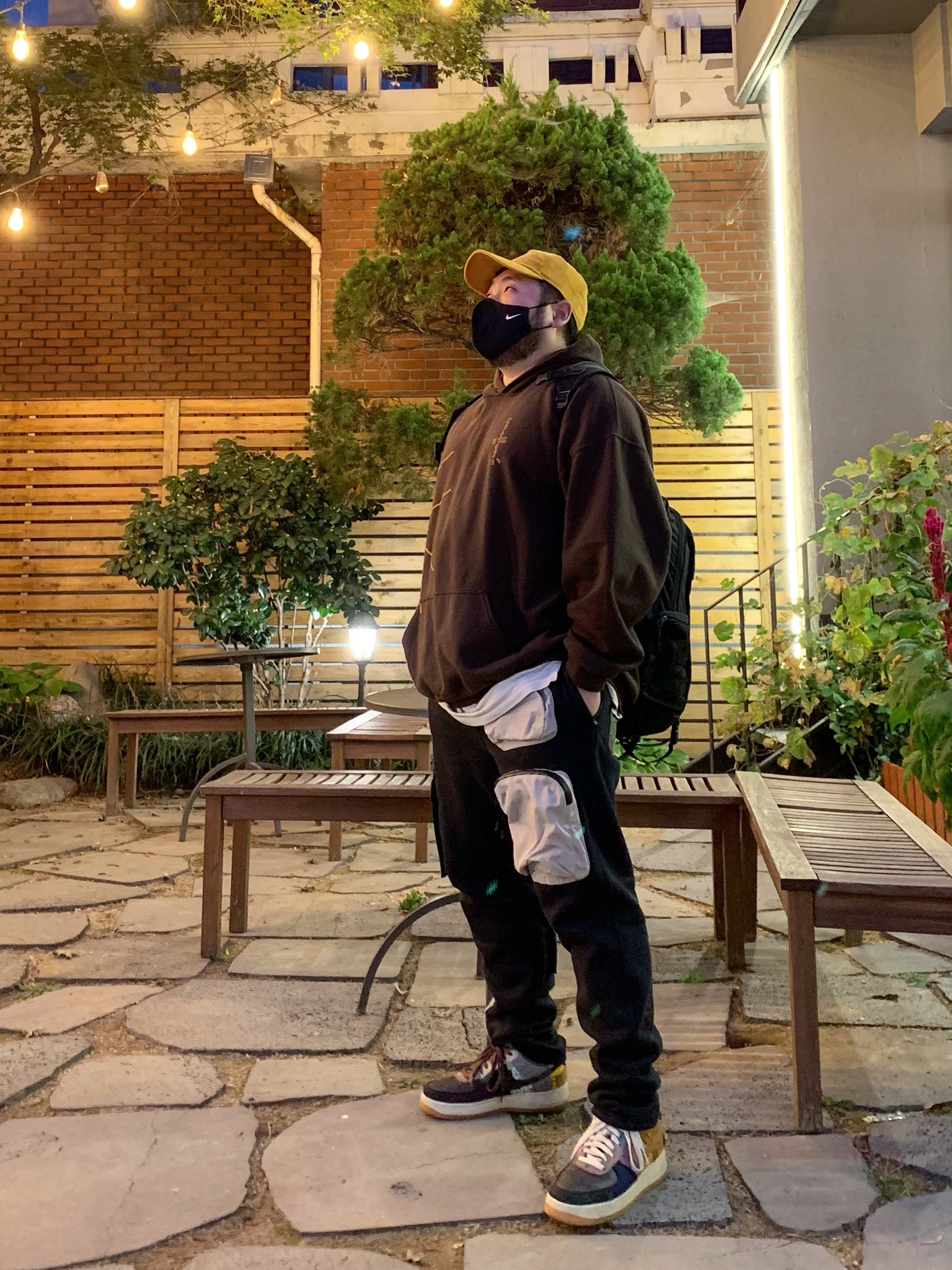 Nike x Travis Scott Air Force 1 Low Cactus Jack 착용 스타일