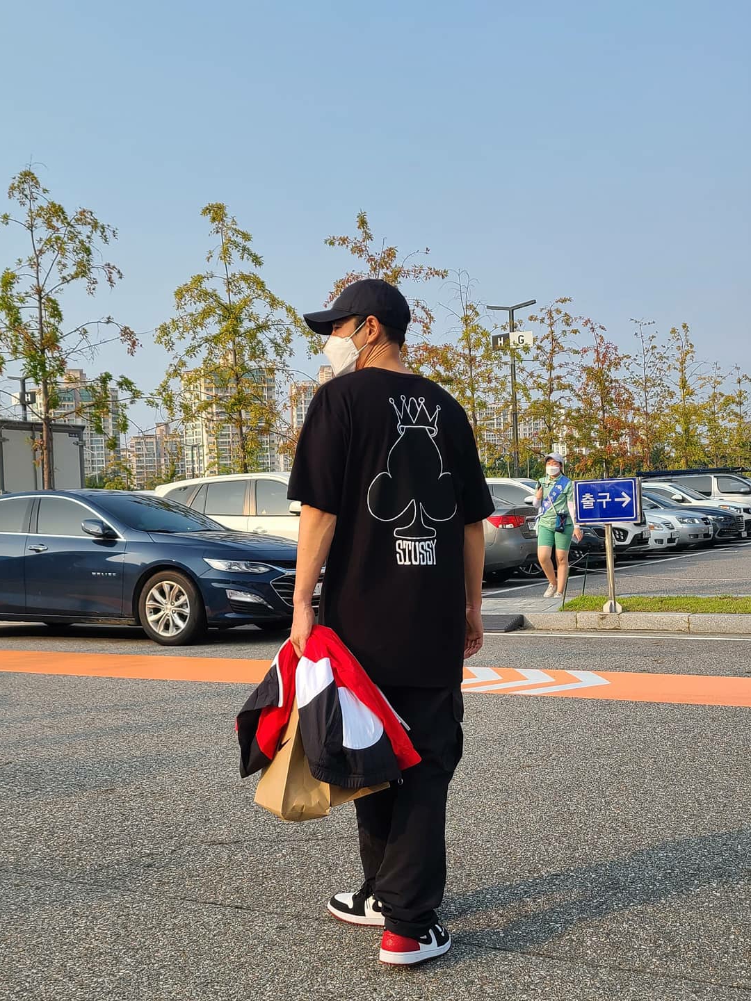 Jordan 1 Low Black Toe 착용 스타일 - 2