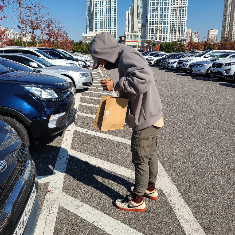 KREAM 프로필 이미지