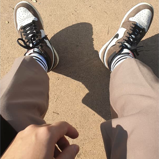 Jordan 1 x Travis Scott Retro High OG SP Mocha 착용 스타일