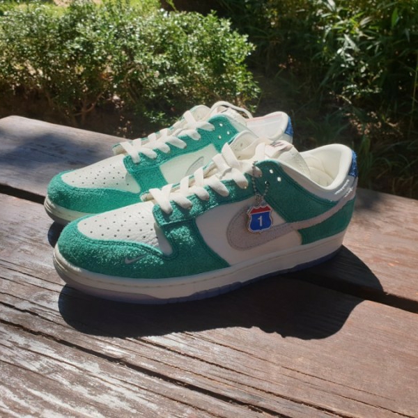 Nike x Kasina Dunk Low Road Sign - Kasina Exclusive 착용 스타일