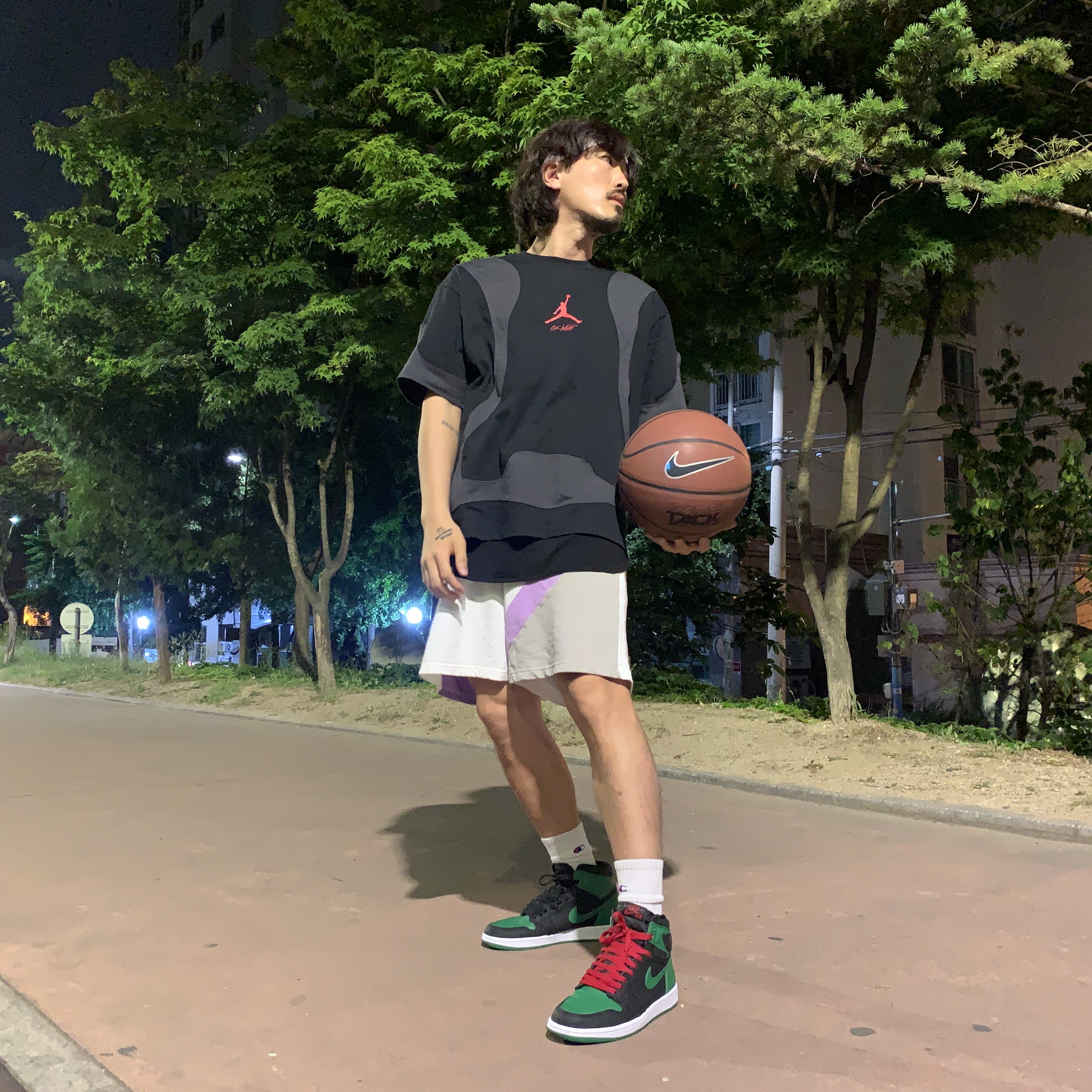 Jordan 1 Retro High OG Pine Green Black 착용 스타일