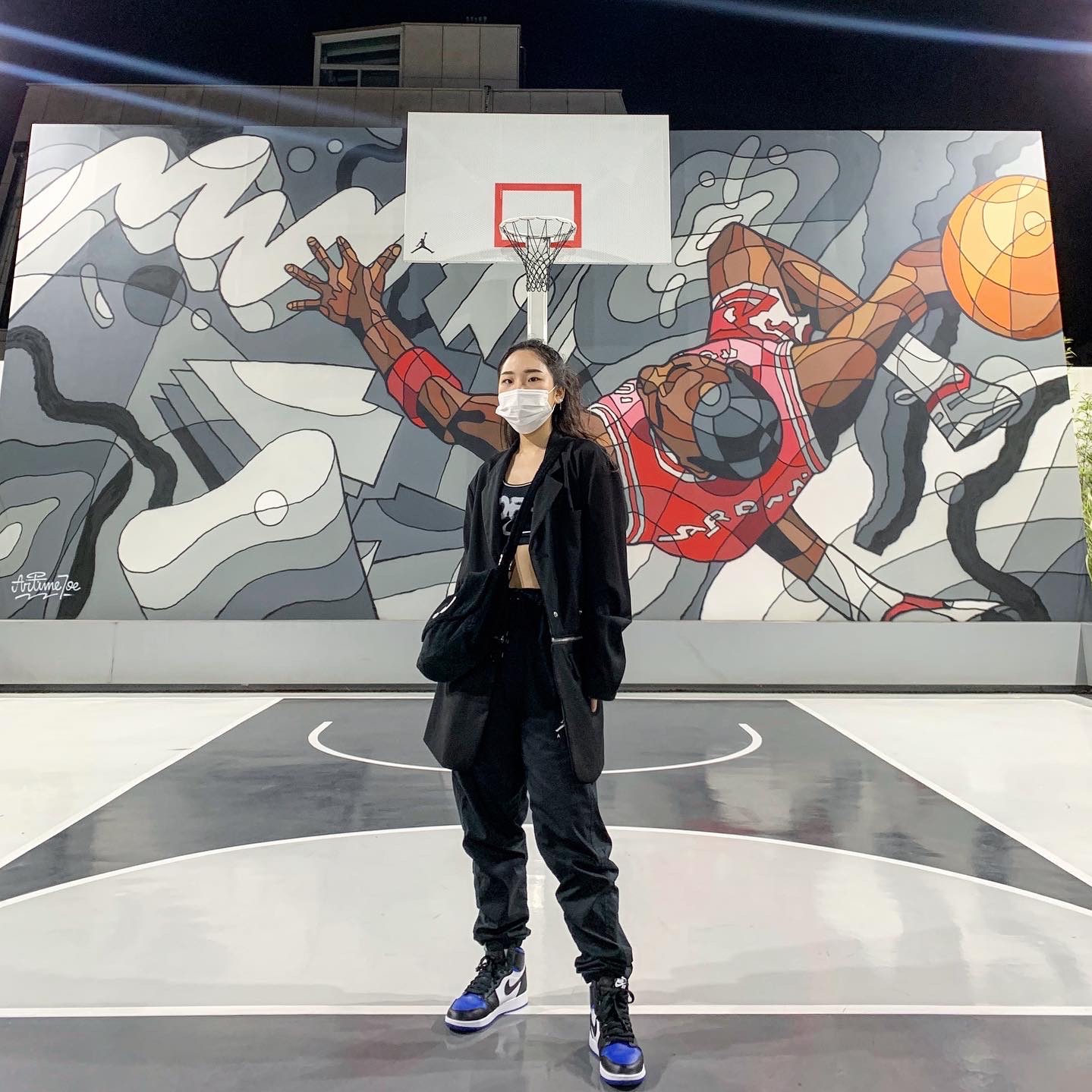 Jordan 1 Retro High OG Royal Toe 착용 스타일