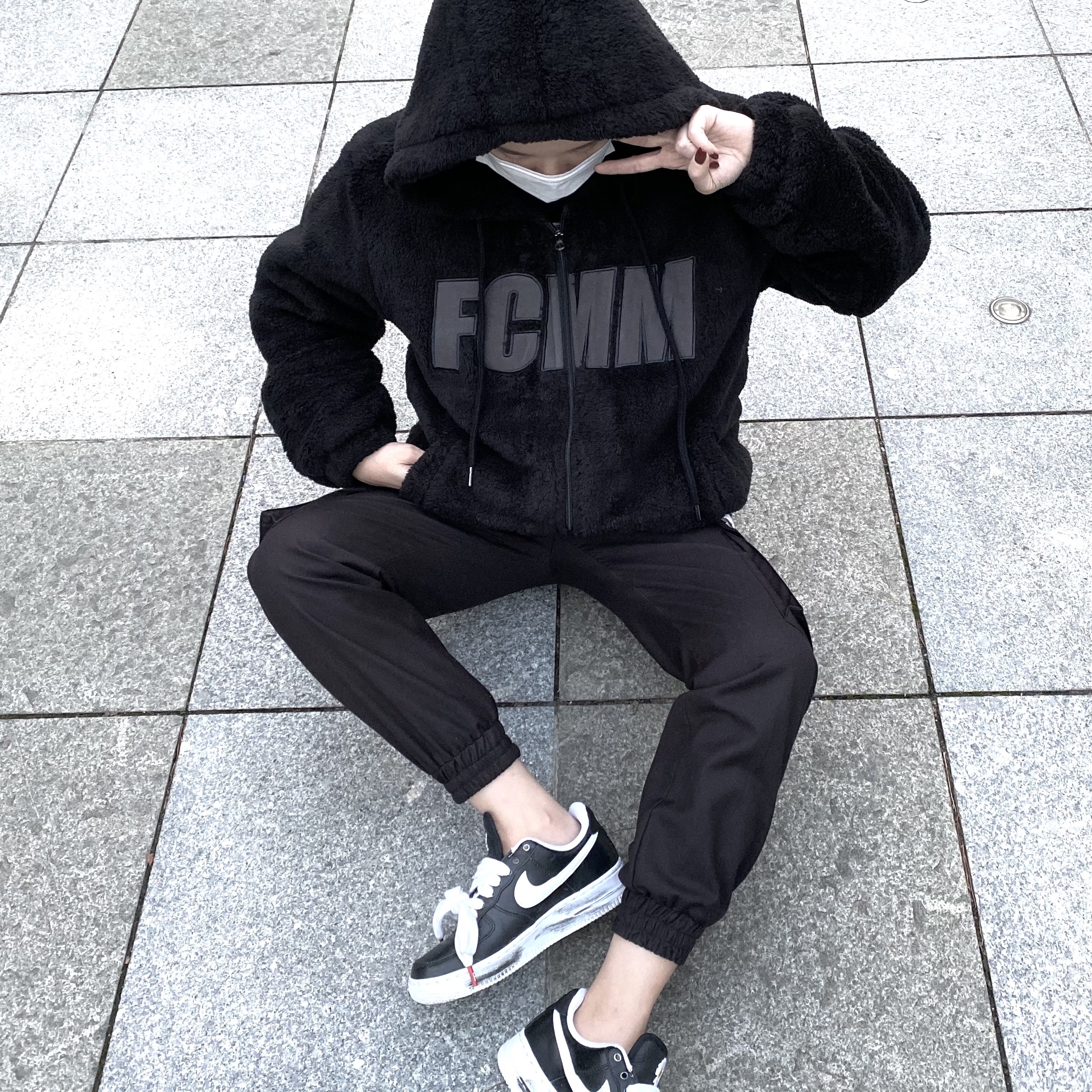 Nike x Peaceminusone Air Force 1 Low Para-Noise 착용 스타일 - 2
