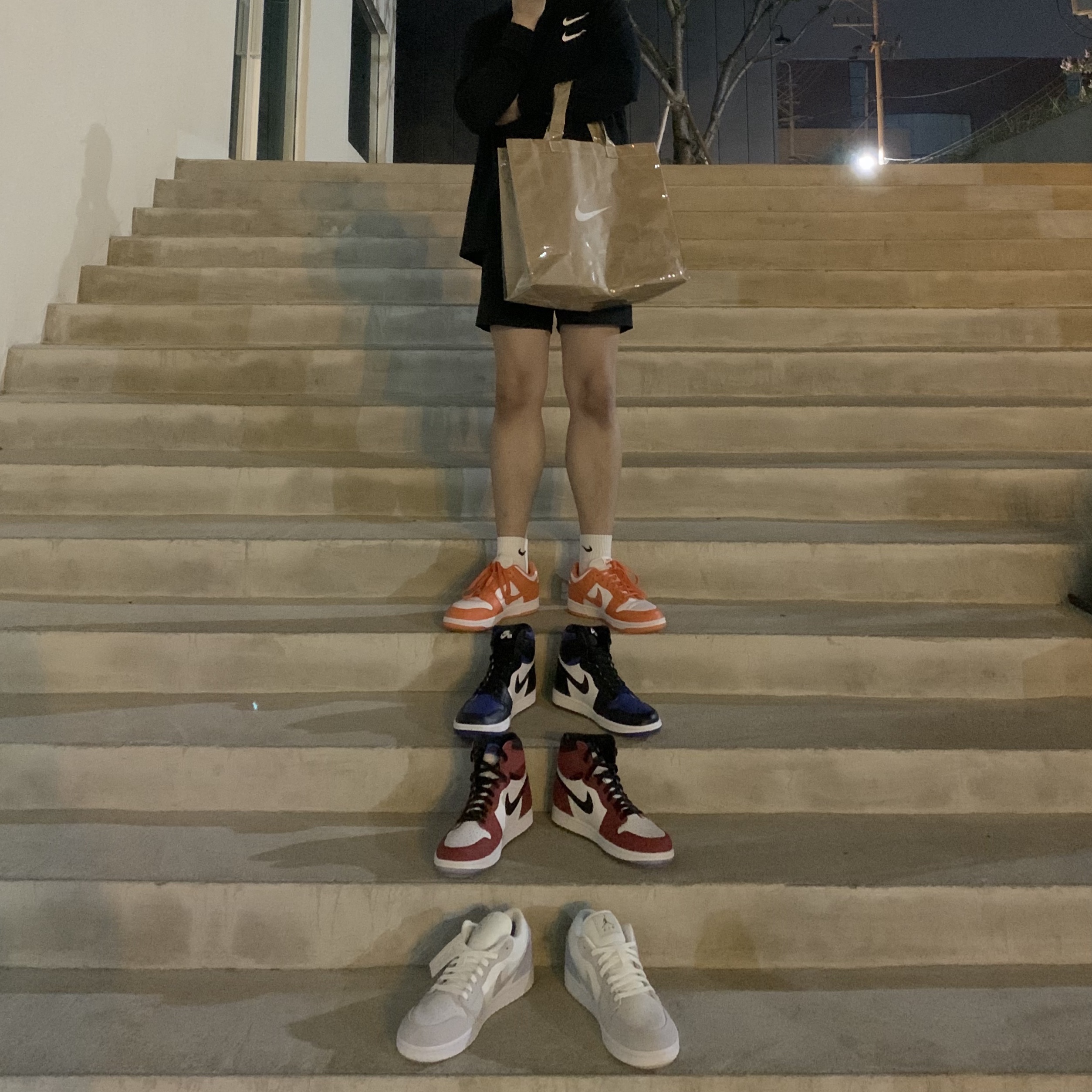 Jordan 1 Low Paris, Jordan 1 Retro High OG Royal Toe 착용 스타일