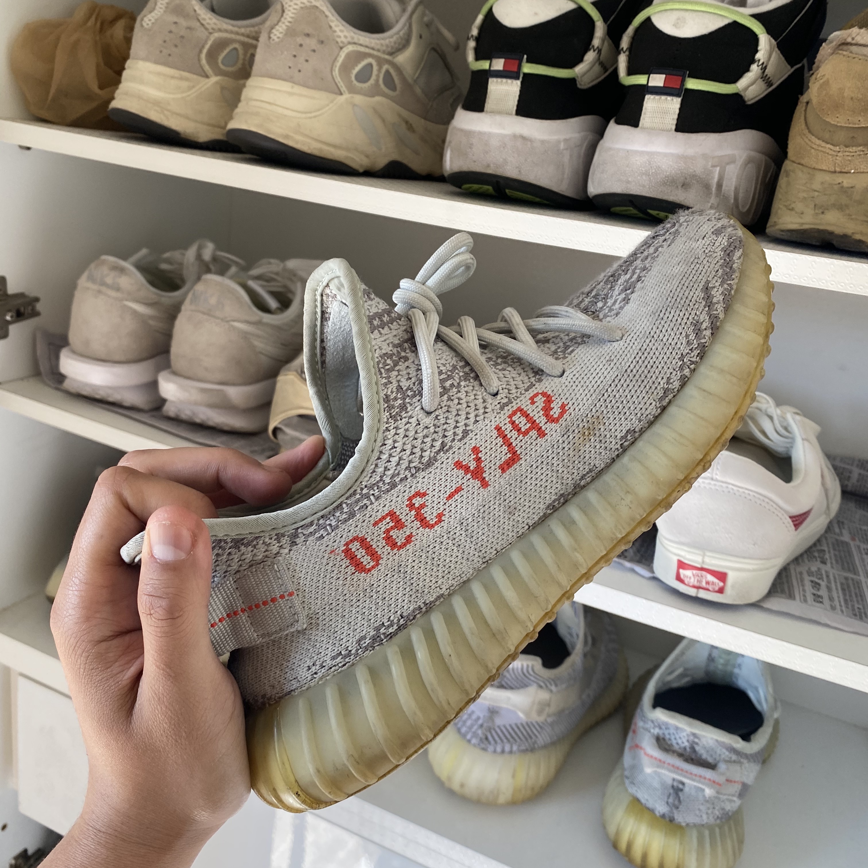 Adidas Yeezy Boost 350 V2 Blue Tint 2017 착용 스타일
