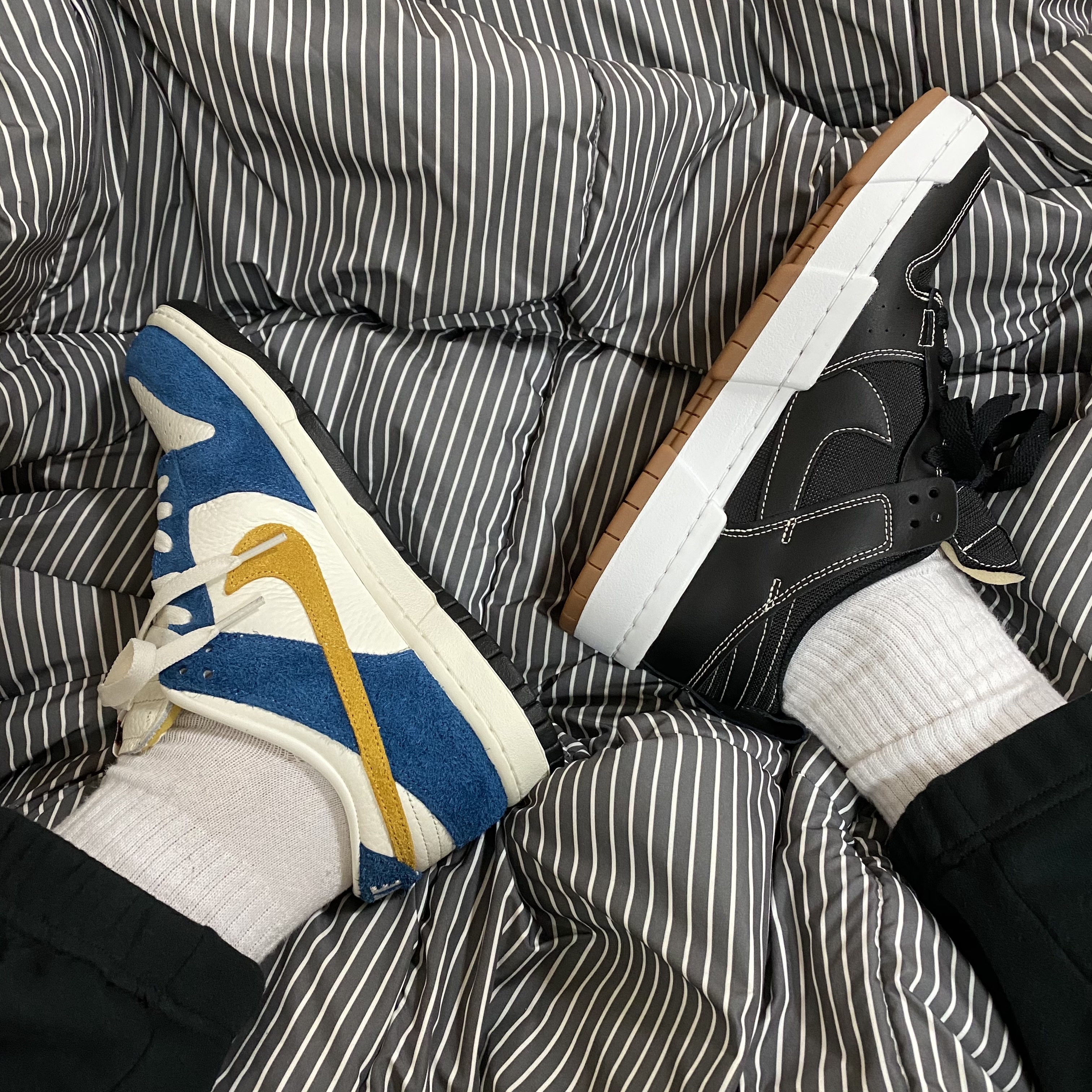 Nike x Kasina Dunk Low 80's Bus, (W) Nike Dunk Low Disrupt Black Gum 착용 스타일 - 1