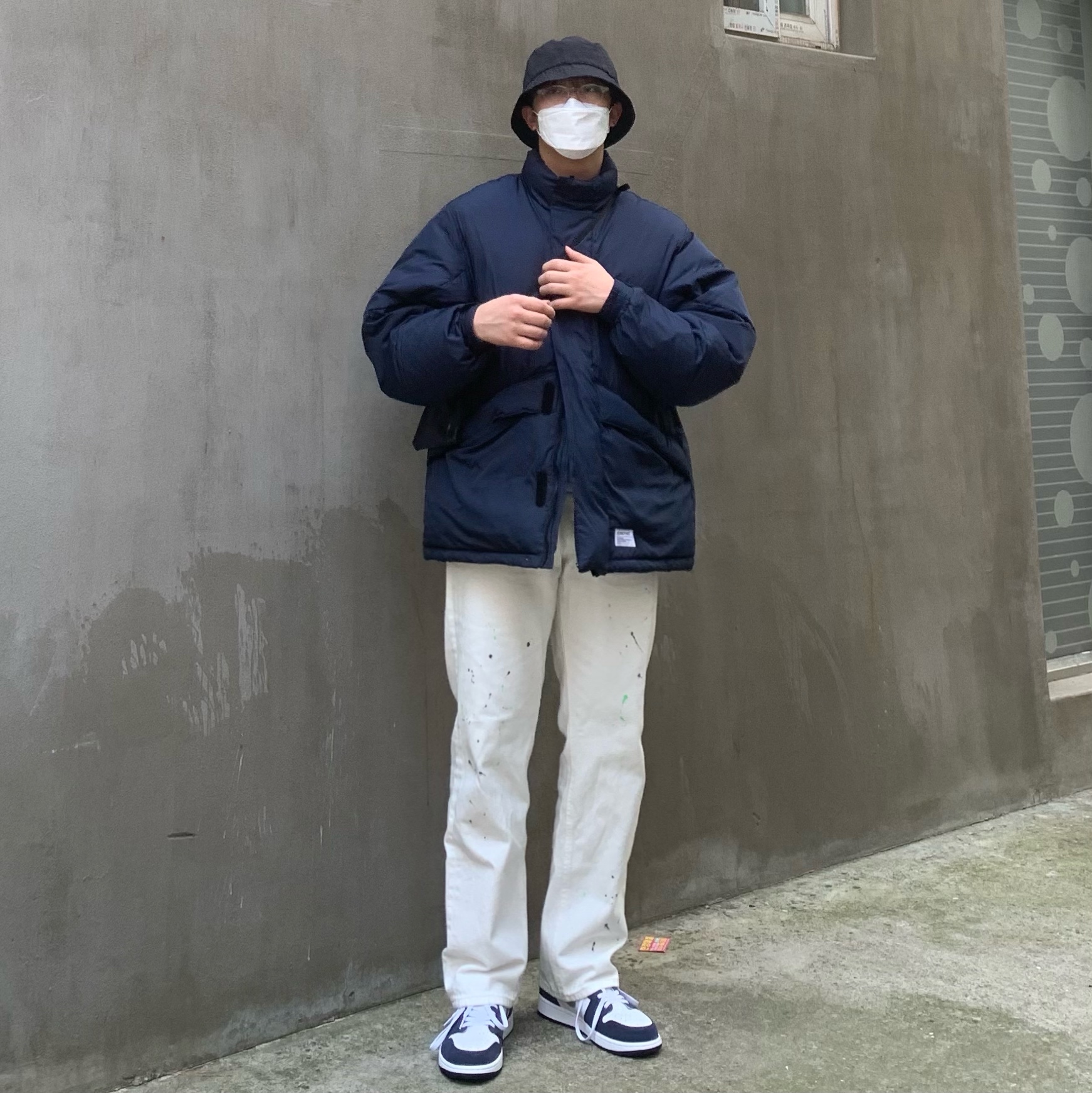 Jordan 1 Retro High OG CO.JP Midnight Navy 착용 스타일