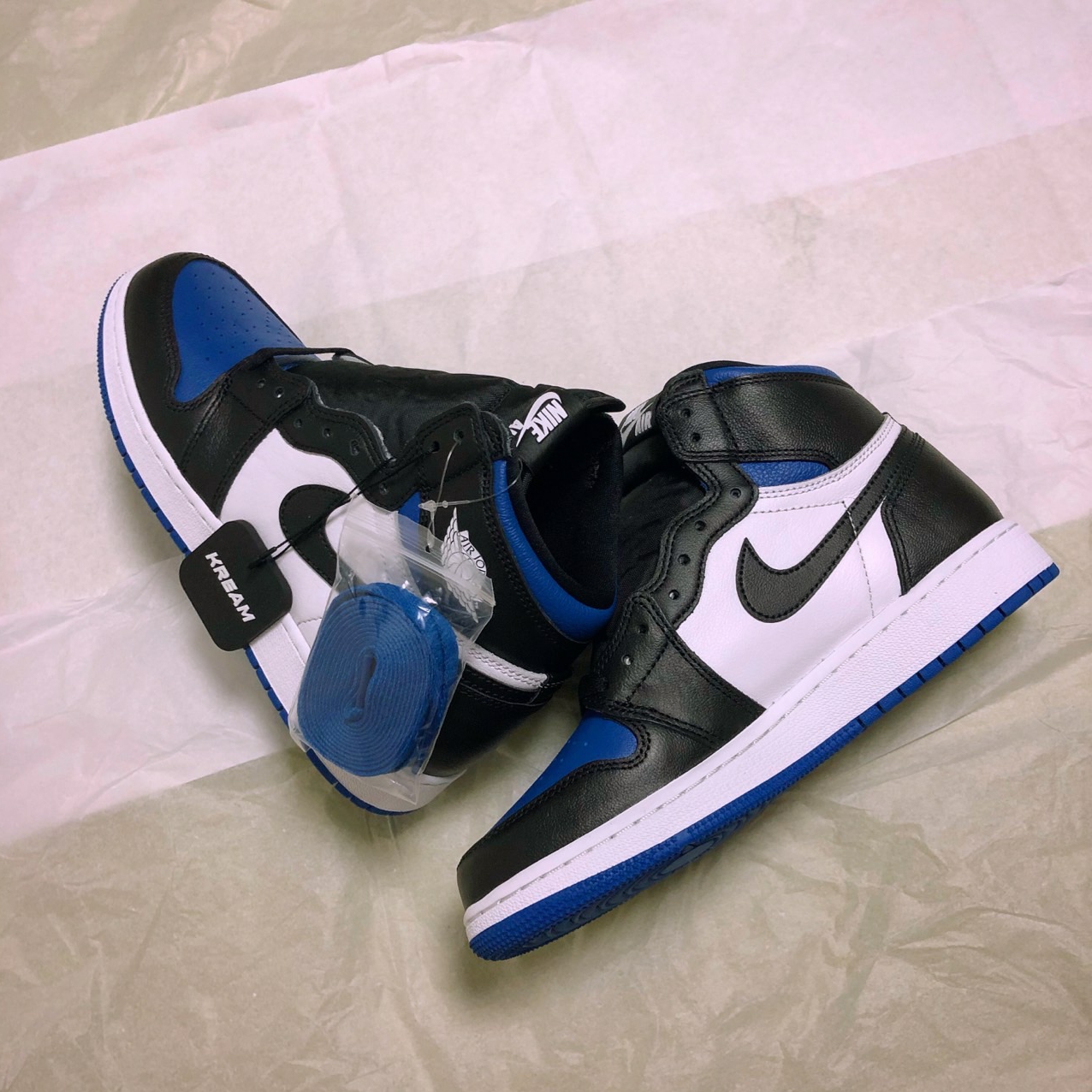 (GS) Jordan 1 Retro High OG Royal Toe 착용 스타일