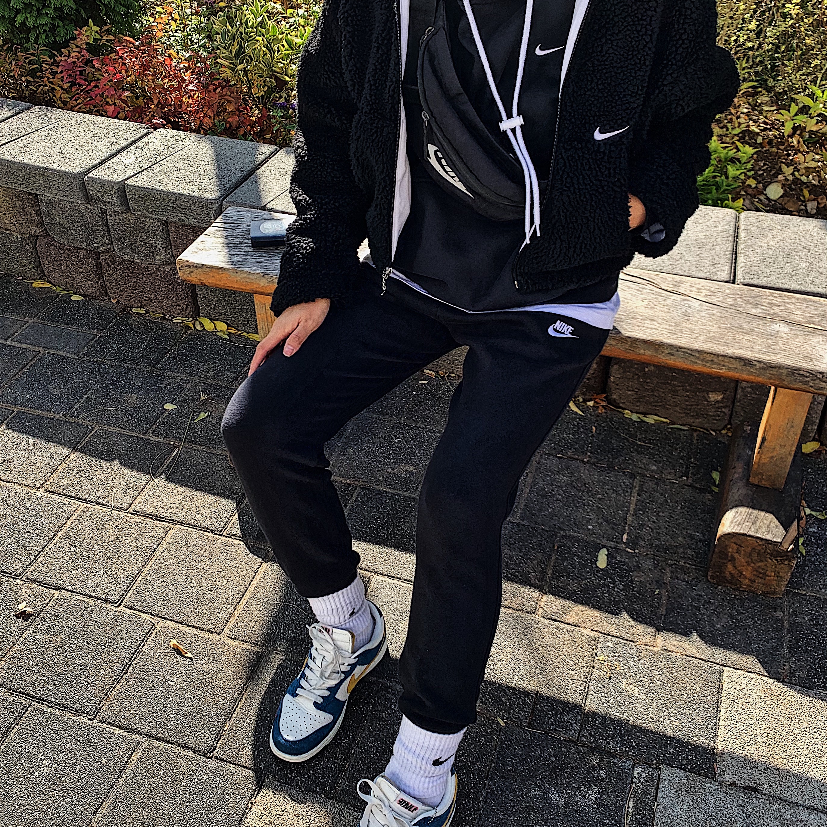 Nike x Kasina Dunk Low 80's Bus 착용 스타일
